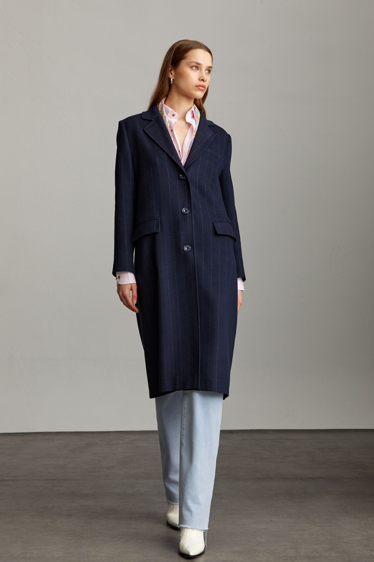 Saykı Женское базовое пальто Isabella темно-синего цвета в полоску с моно воротником 28202024A010