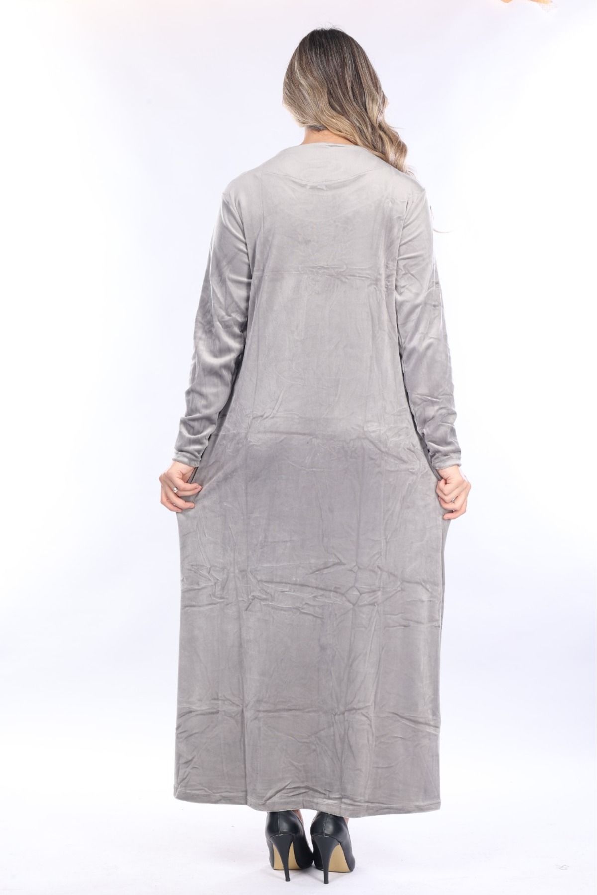mervemoda-Women's Gray neckline embroidery detailed long velvet dress 5