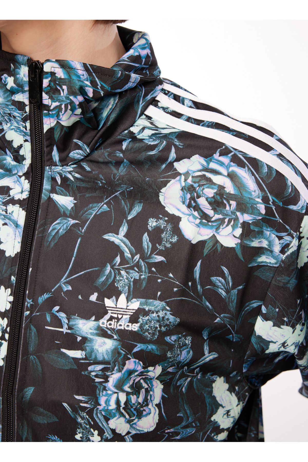adidas Siyah Kad n Kap on Yaka Bask l Zip Ceket II3182 FLOWER