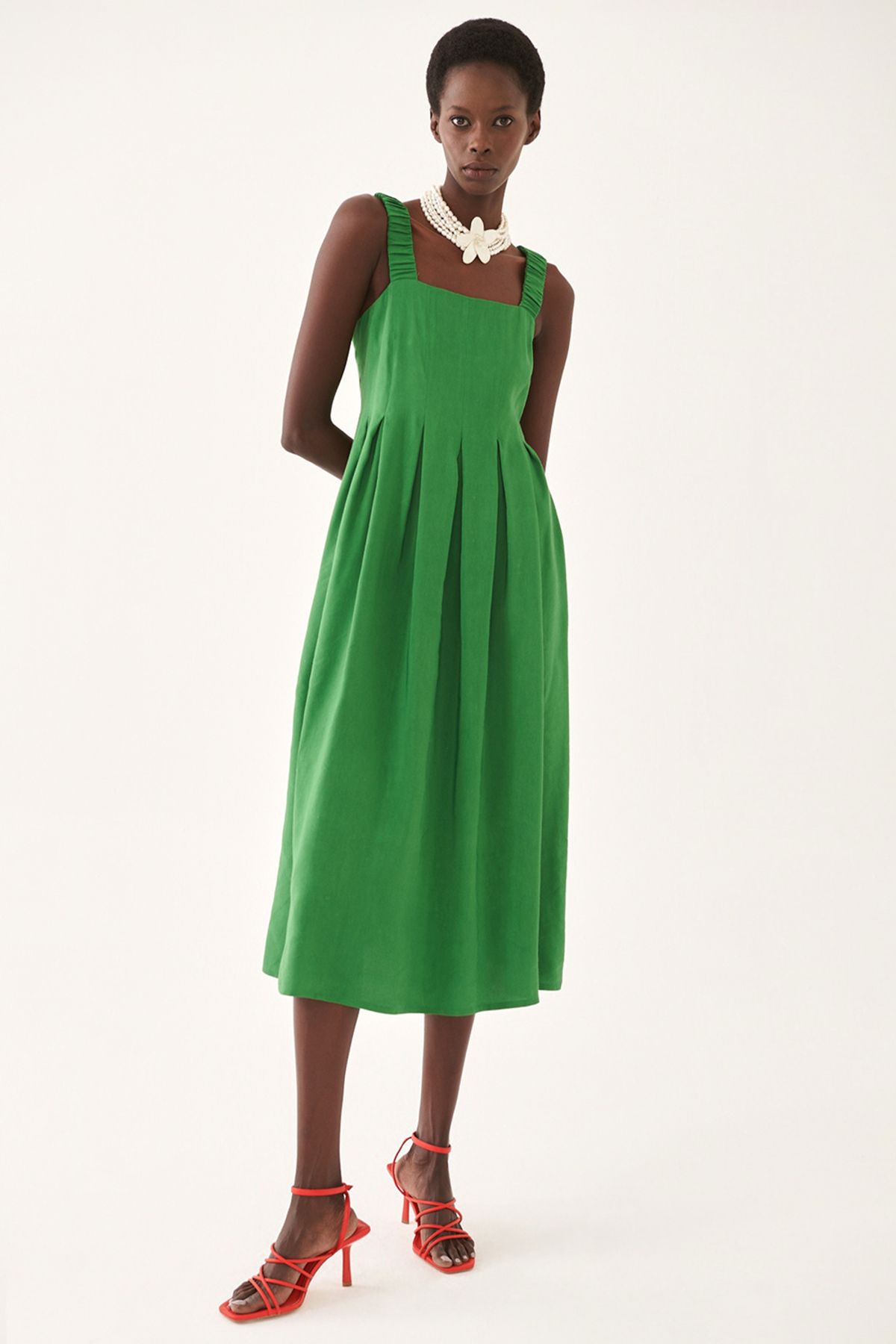 Perspective Riina Regular Fit Square Neck Strap Midi Length Green