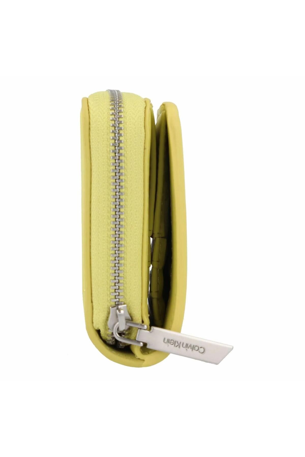 Calvin klein 2025 yellow wallet