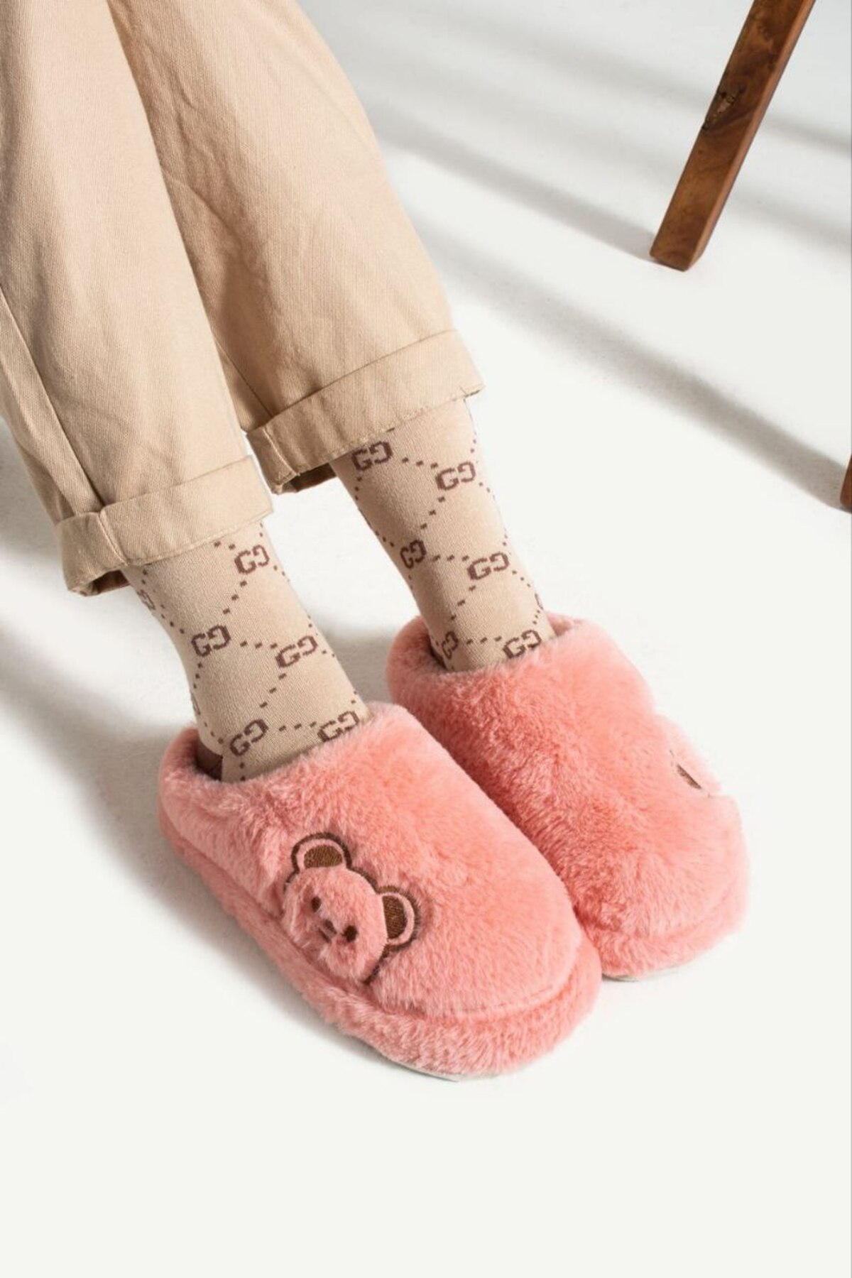Teddy Bear Patterned Closed Front House Slippers & Indoor Slippers & Slippers