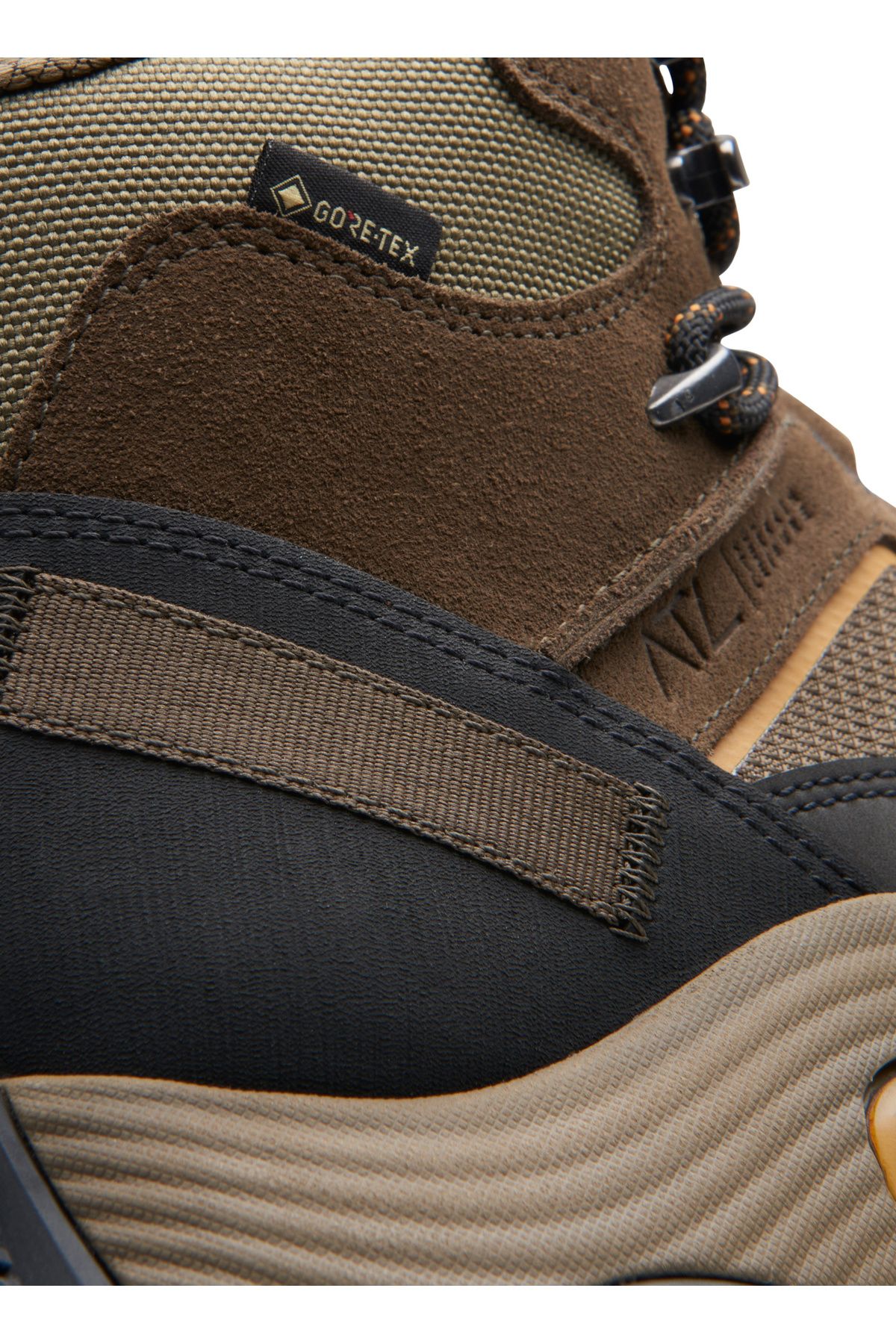 چکمه و بوت چند رنگ مردانه GORE TEX پوتین ATL GTX CLARKS