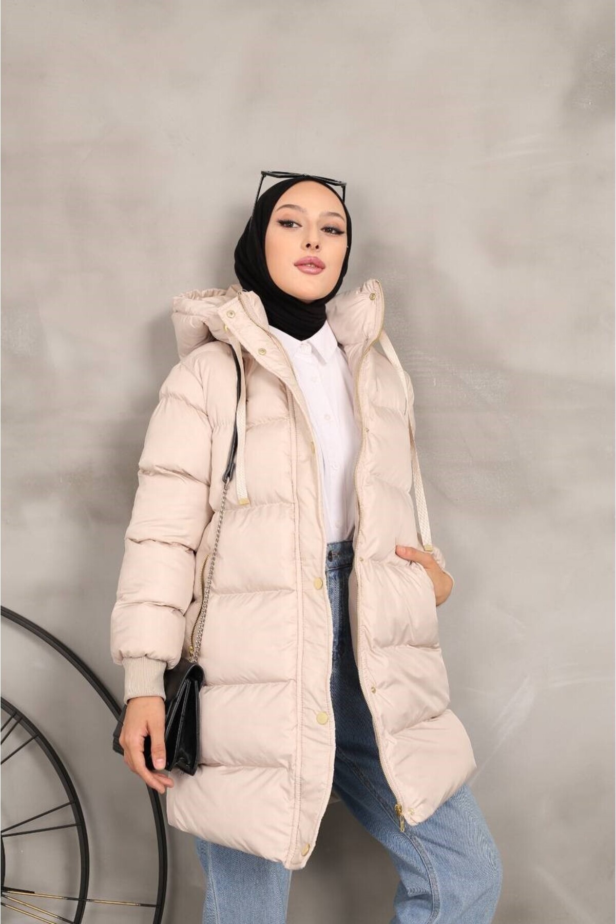 Pelosubutik  KADIN ŞİŞME MONT KAPÜŞONLU