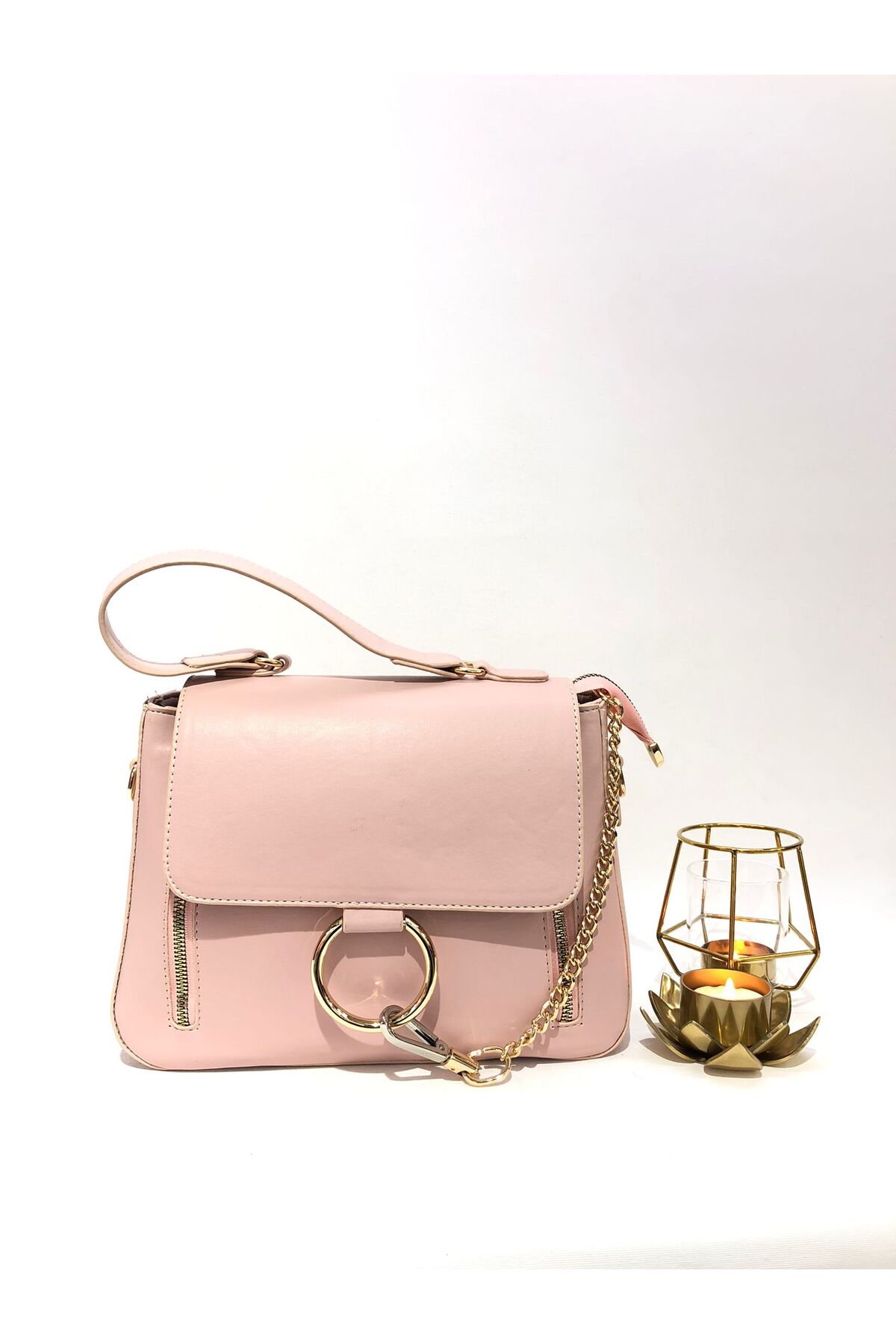 Women's Handbag with Powder Color Chain Accessory and Shoulder Strap