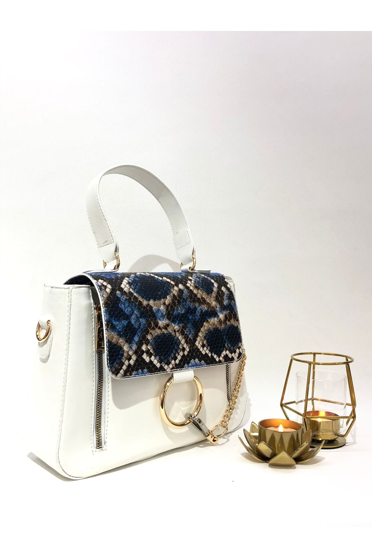 White Color Anaconda Patterned Women's Handbag with Cover Chain Accessory and Shoulder Strap