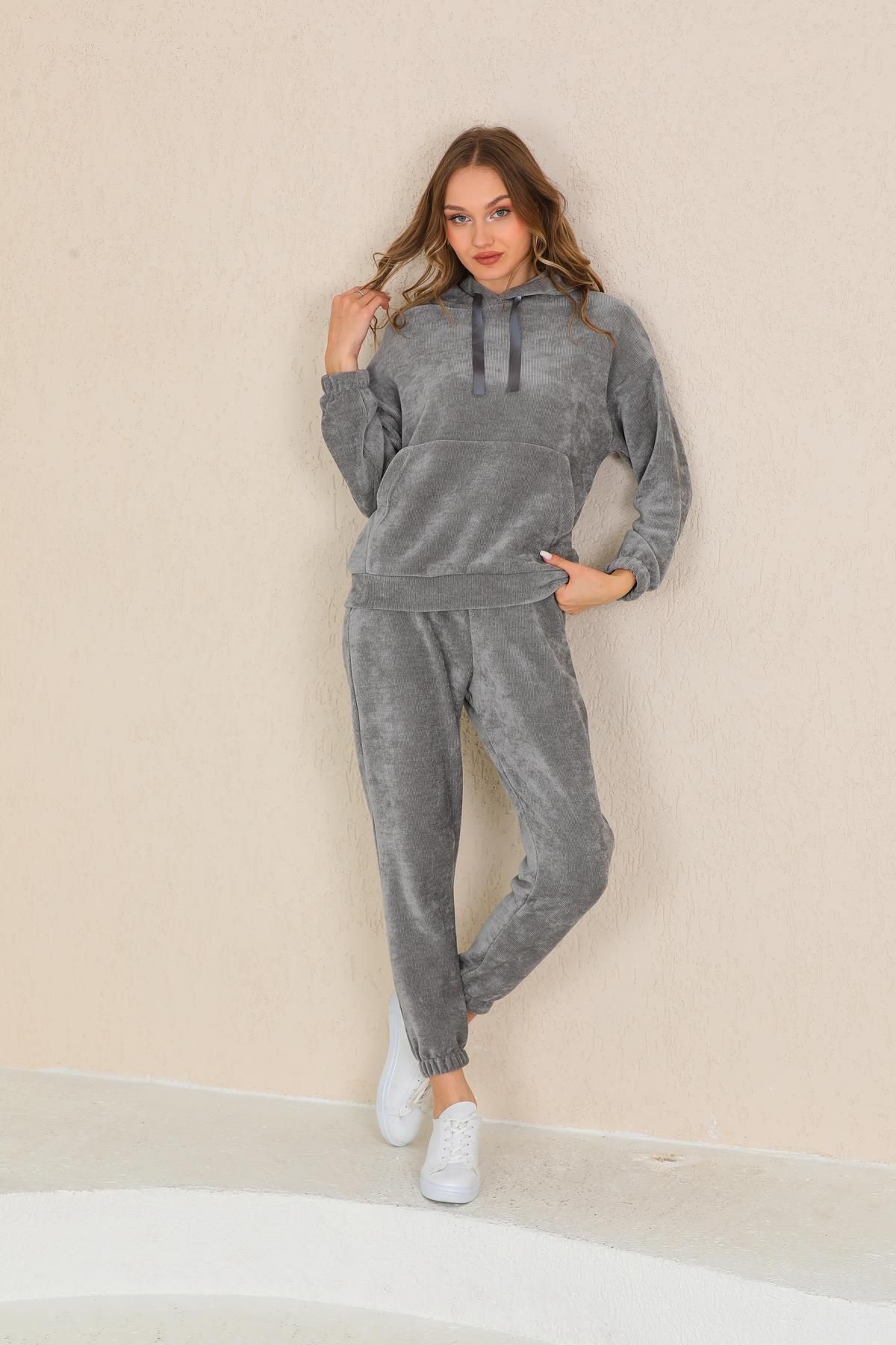 Velvet cheap sweatsuit set