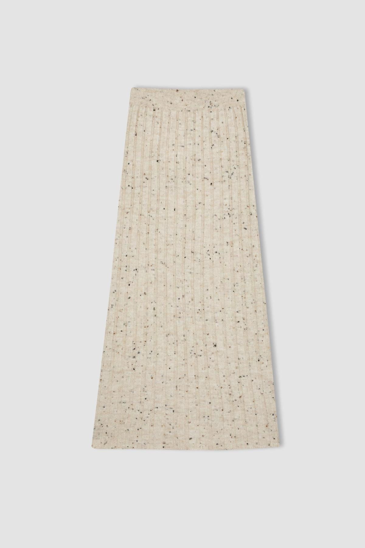 DeFacto-Regular Fit Flexible Waisted Basic Plain Maxi Knitwear Skirt B0090Ax23Wn 7