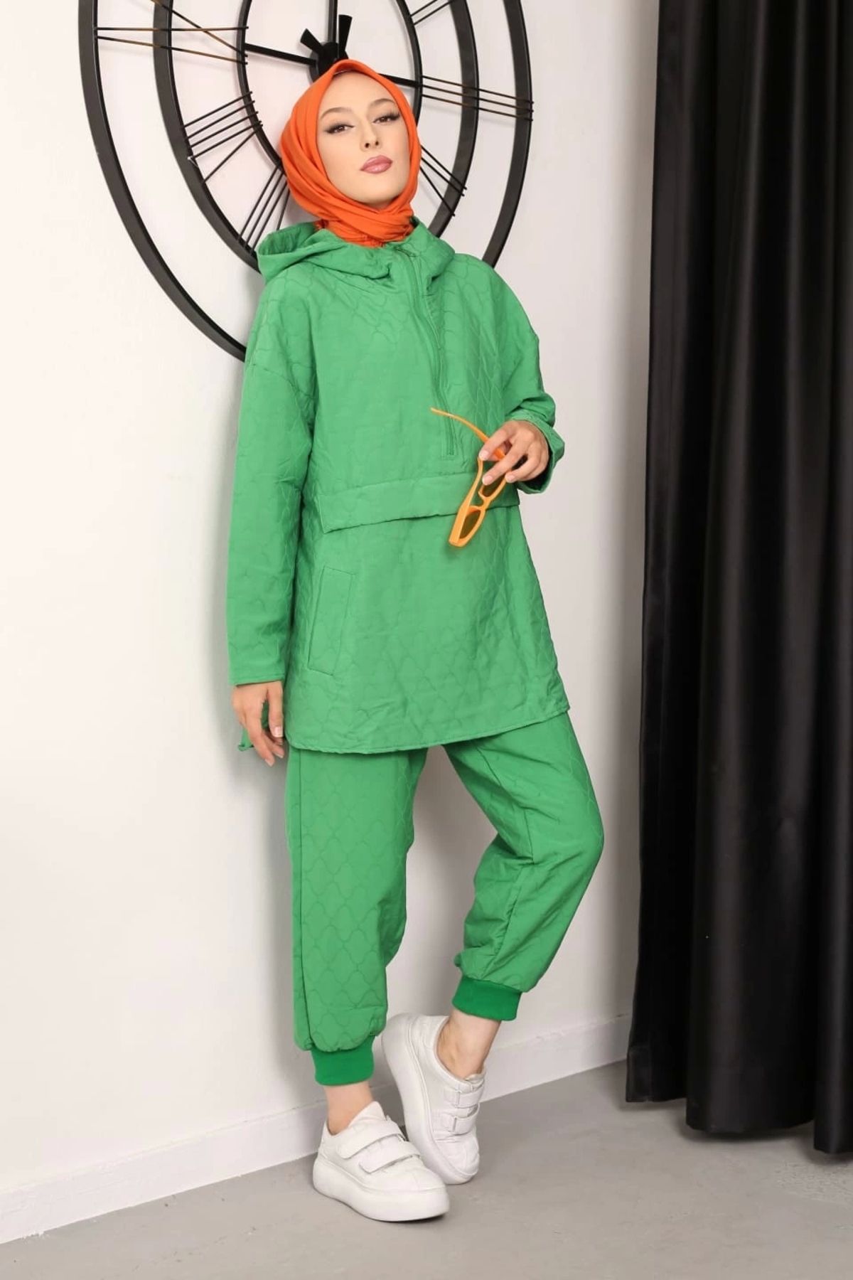 Green deals ladies tracksuit