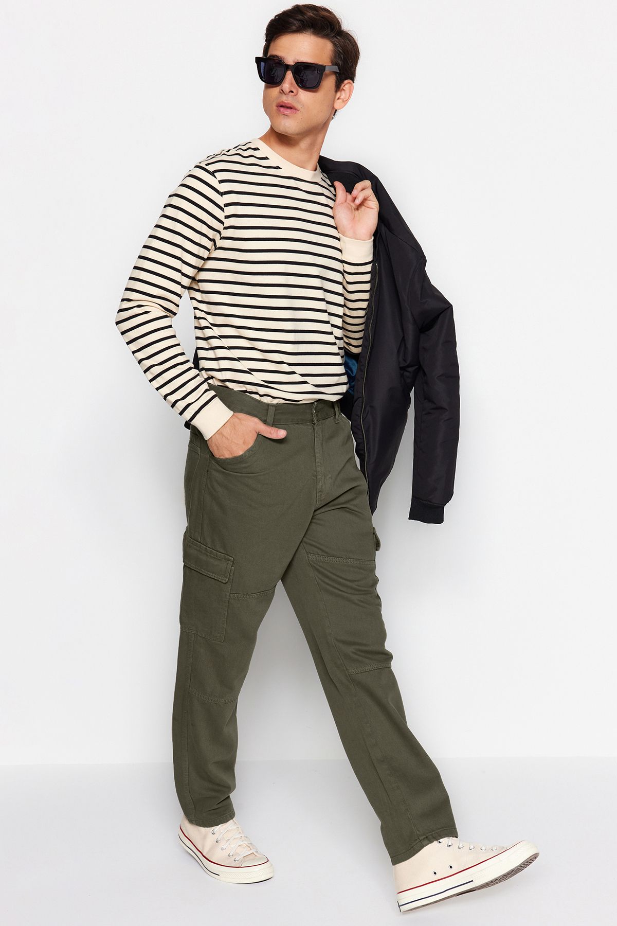 Woven pocket cargo trousers online