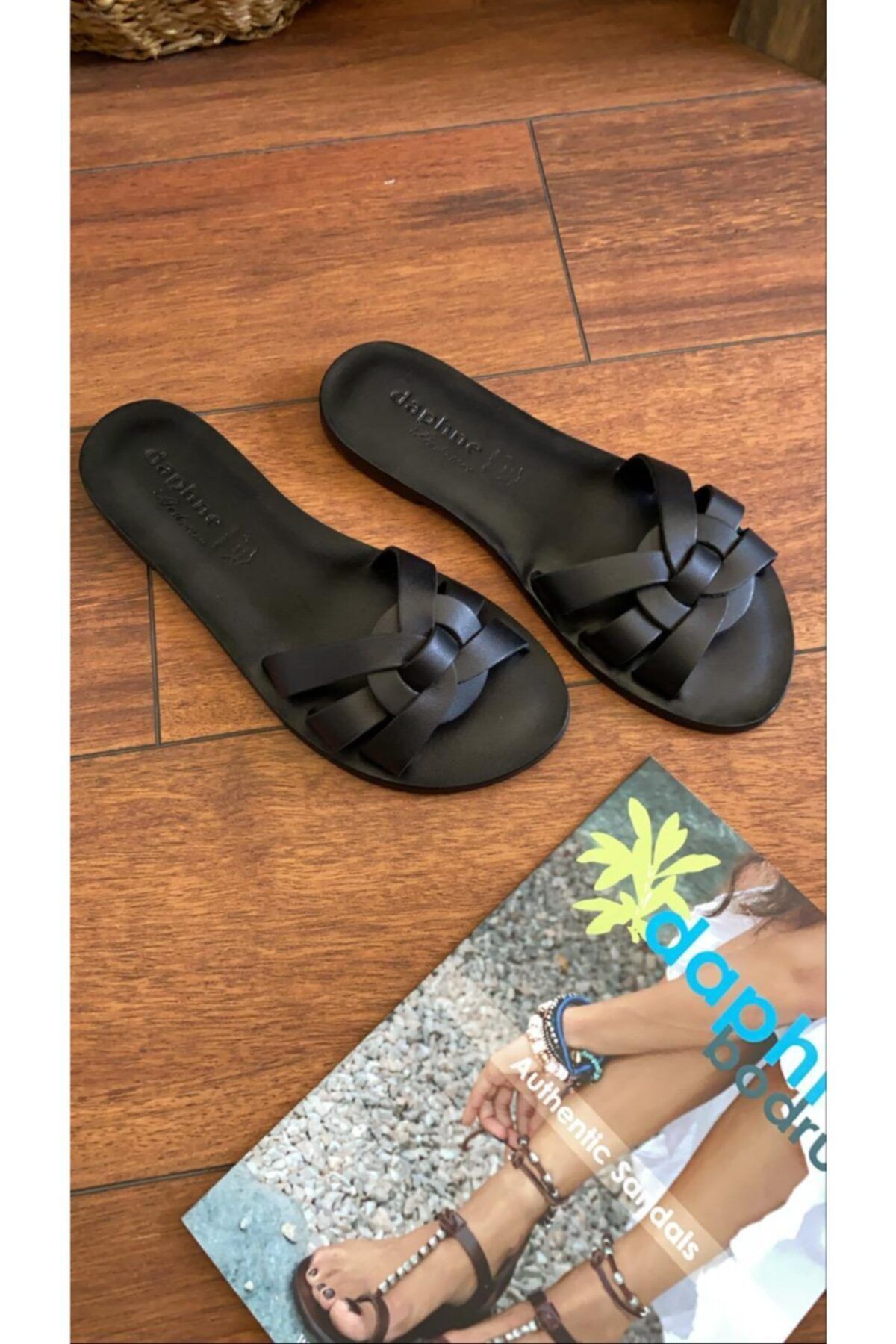 دمپایی سیاه زنانه چرمی دست ساز KK2112 DaphneSandals