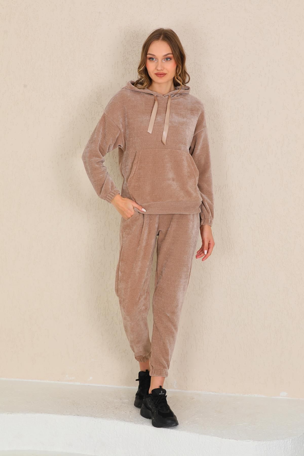 Womens brown velour shop tracksuit