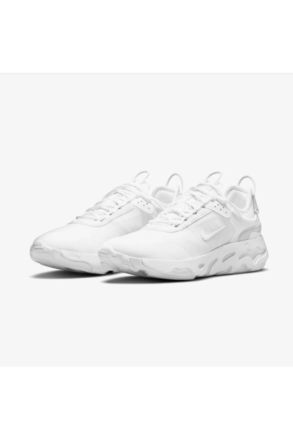 Nike React Live White Sneaker Men s White Sports Shoes
