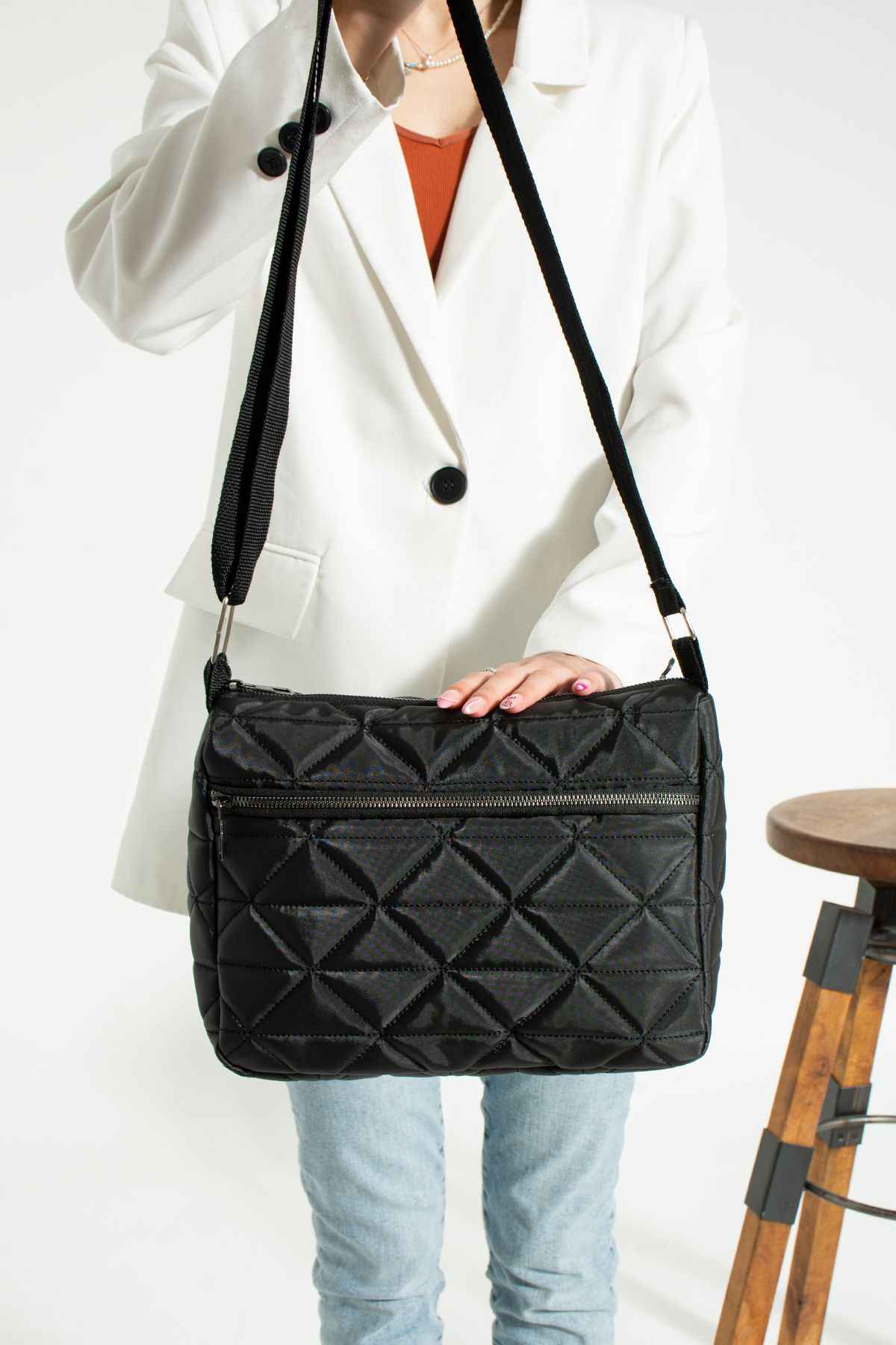 Quilted nylon online messenger bag