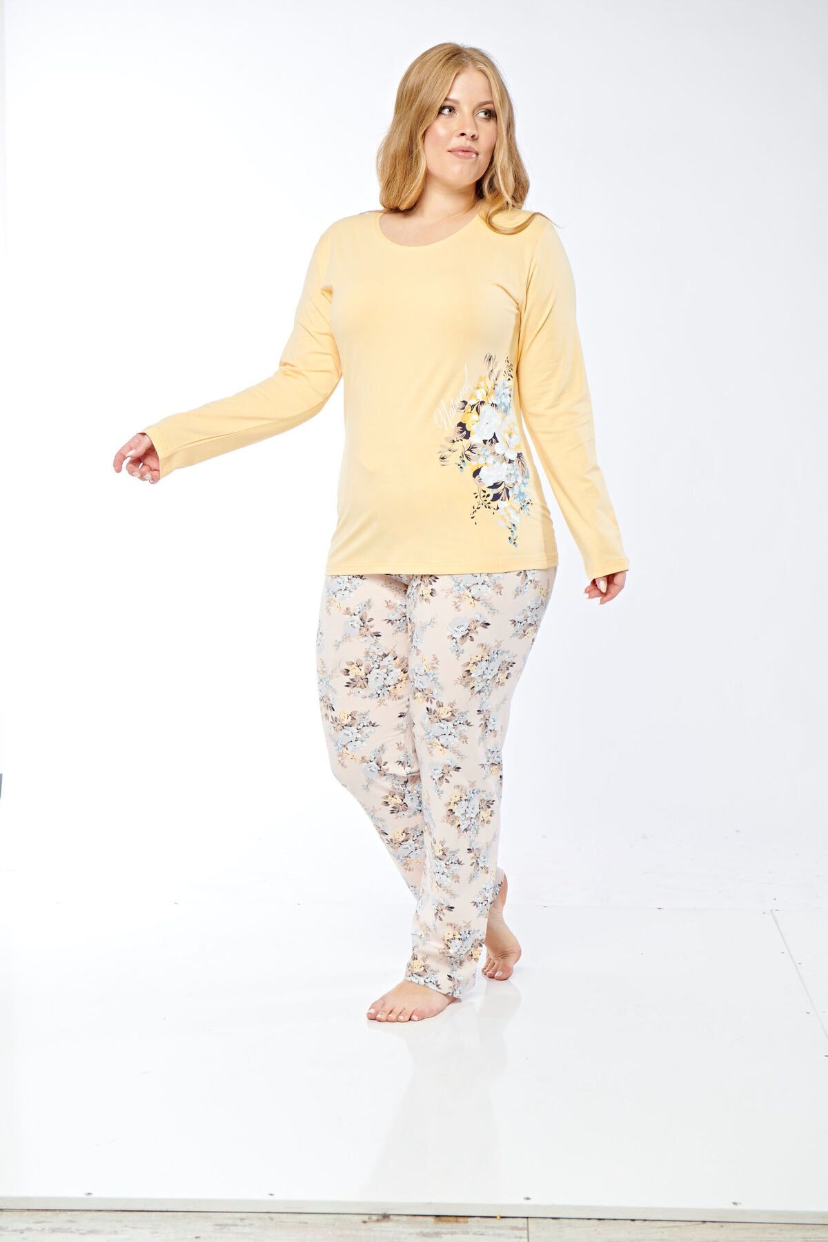Rubina Secret-Set de pijamale cu mâneci lungi de mărime Plus 5