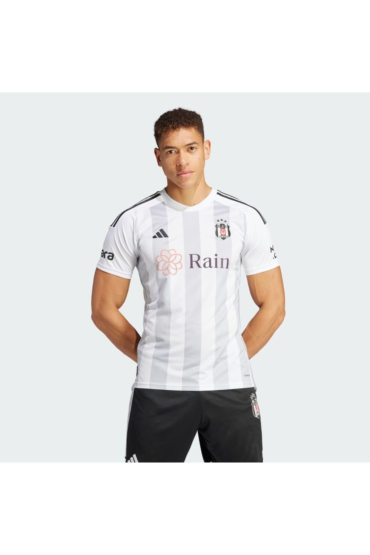 Db26 adidas store