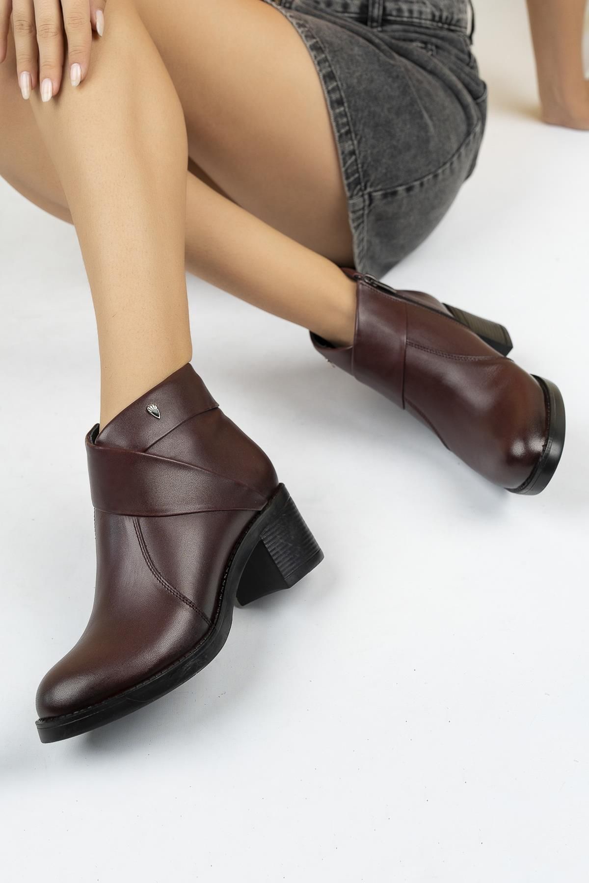 Sorel margo sale cut out boot