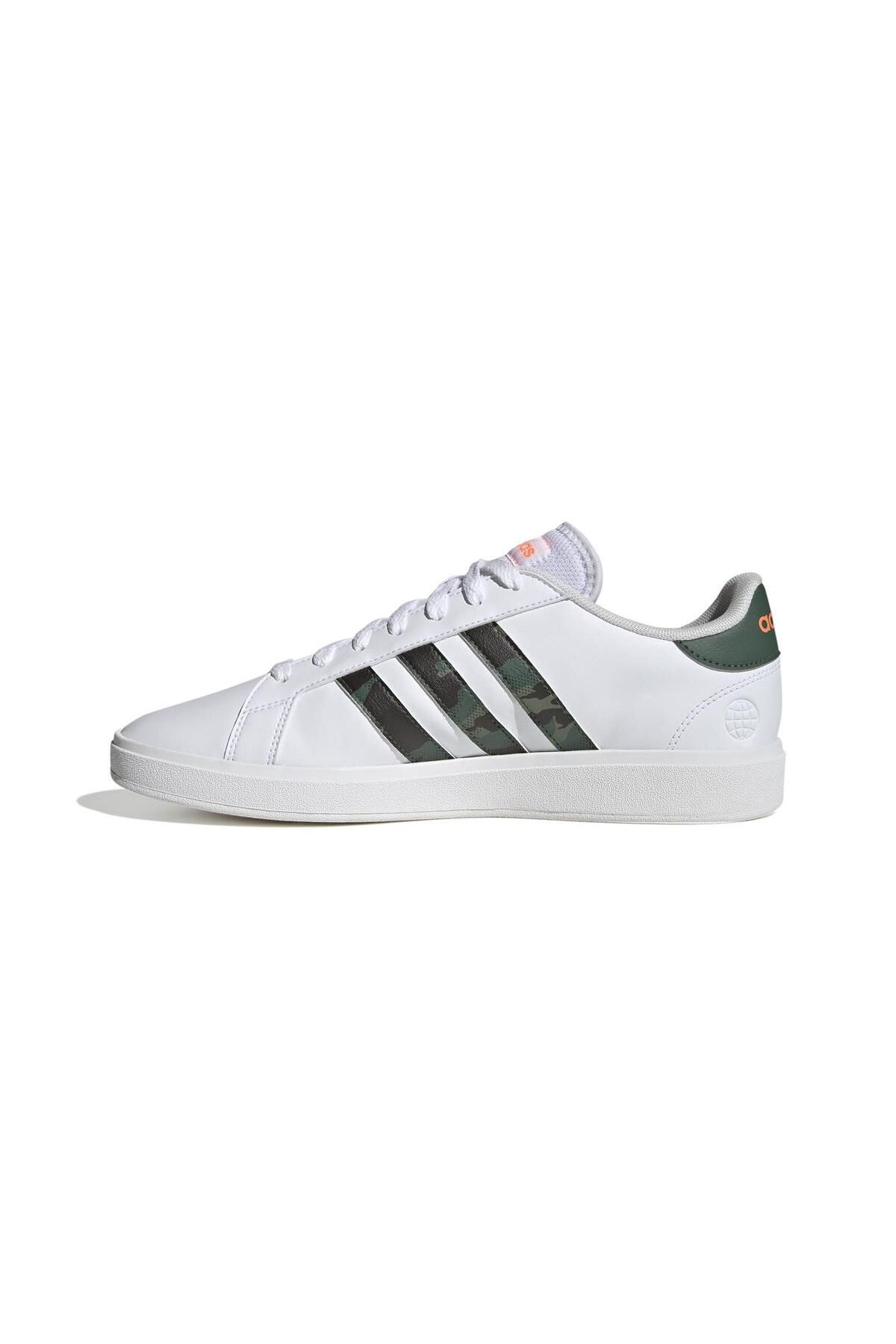 Adidas star court store