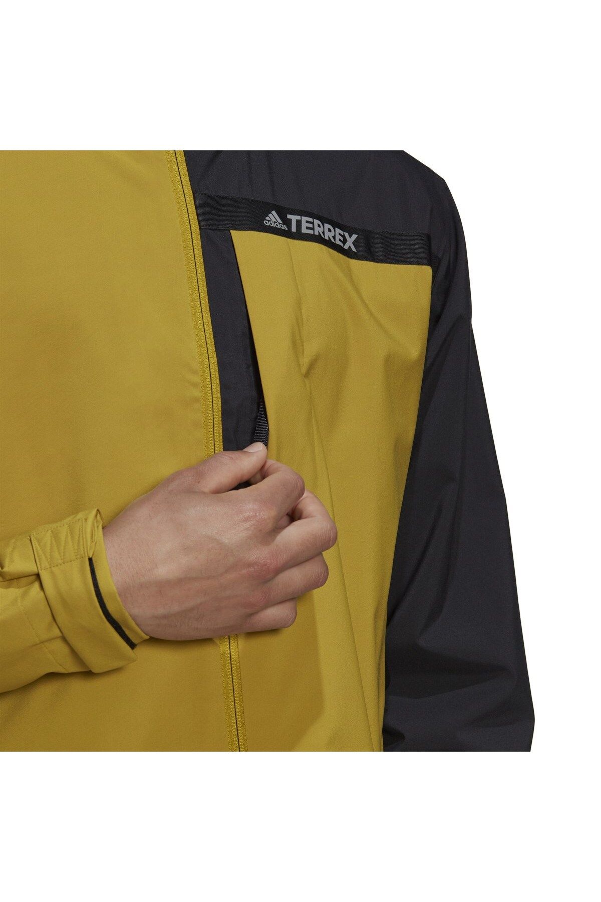 Adidas rain coat top