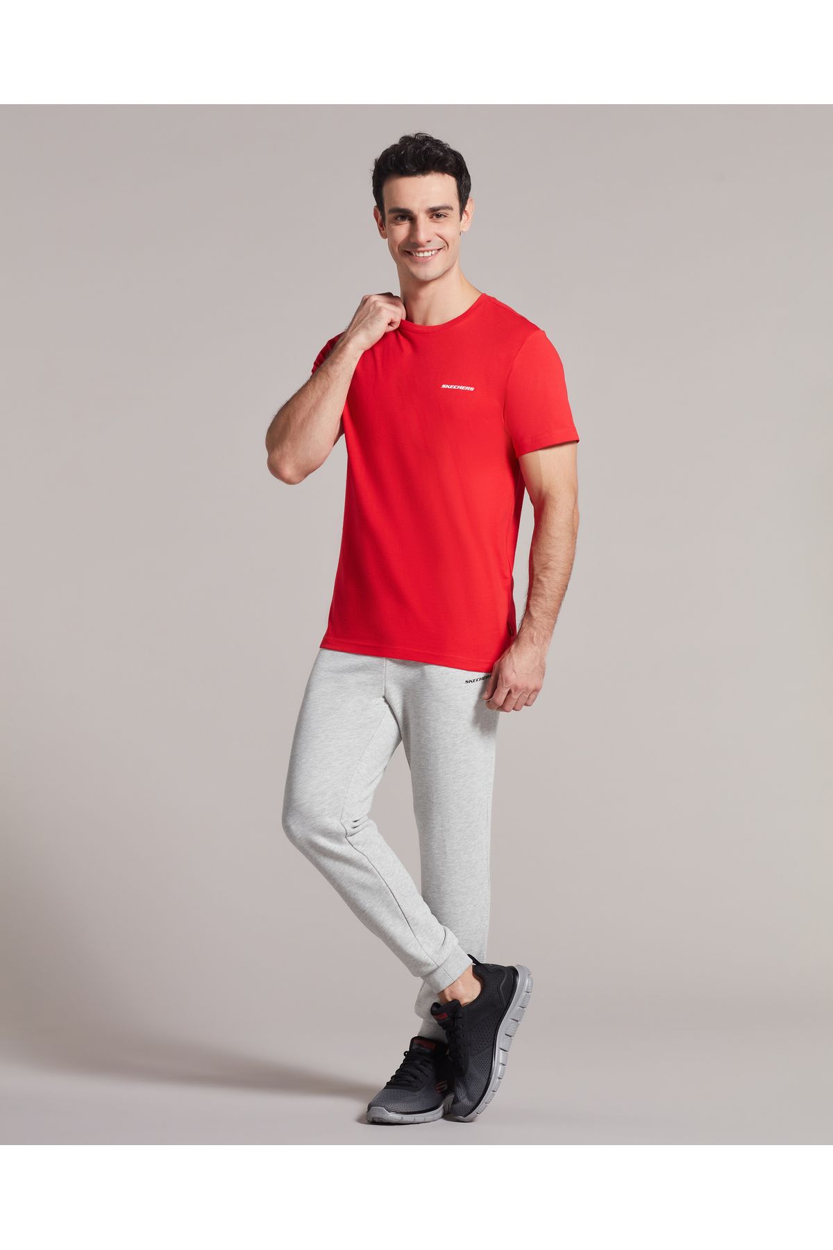 Skechers t shirt red deals