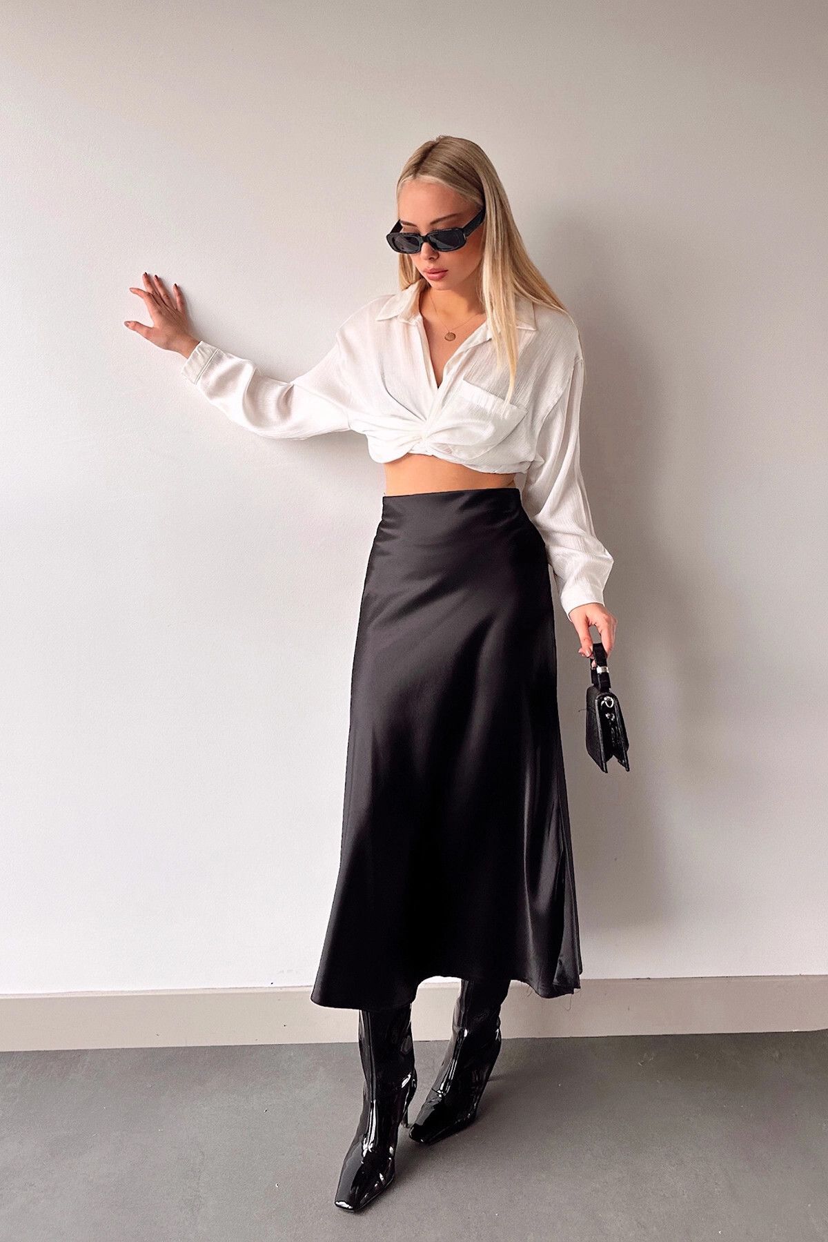 Black satin finish skirt store