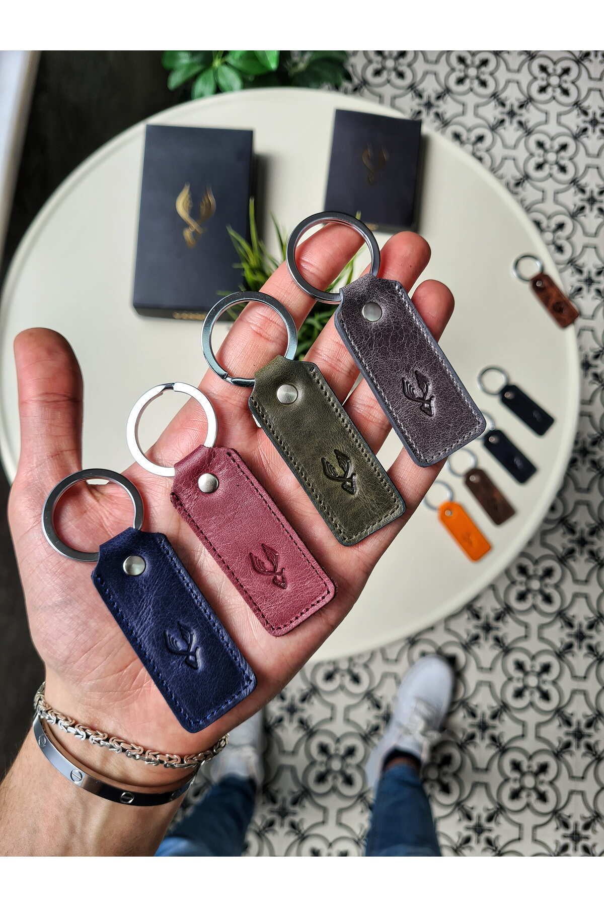 کیف پول مردانه و زنانه 1020 نام چرمی اصلی محصول شخصی KEYCHAIN خاص VİSSO
