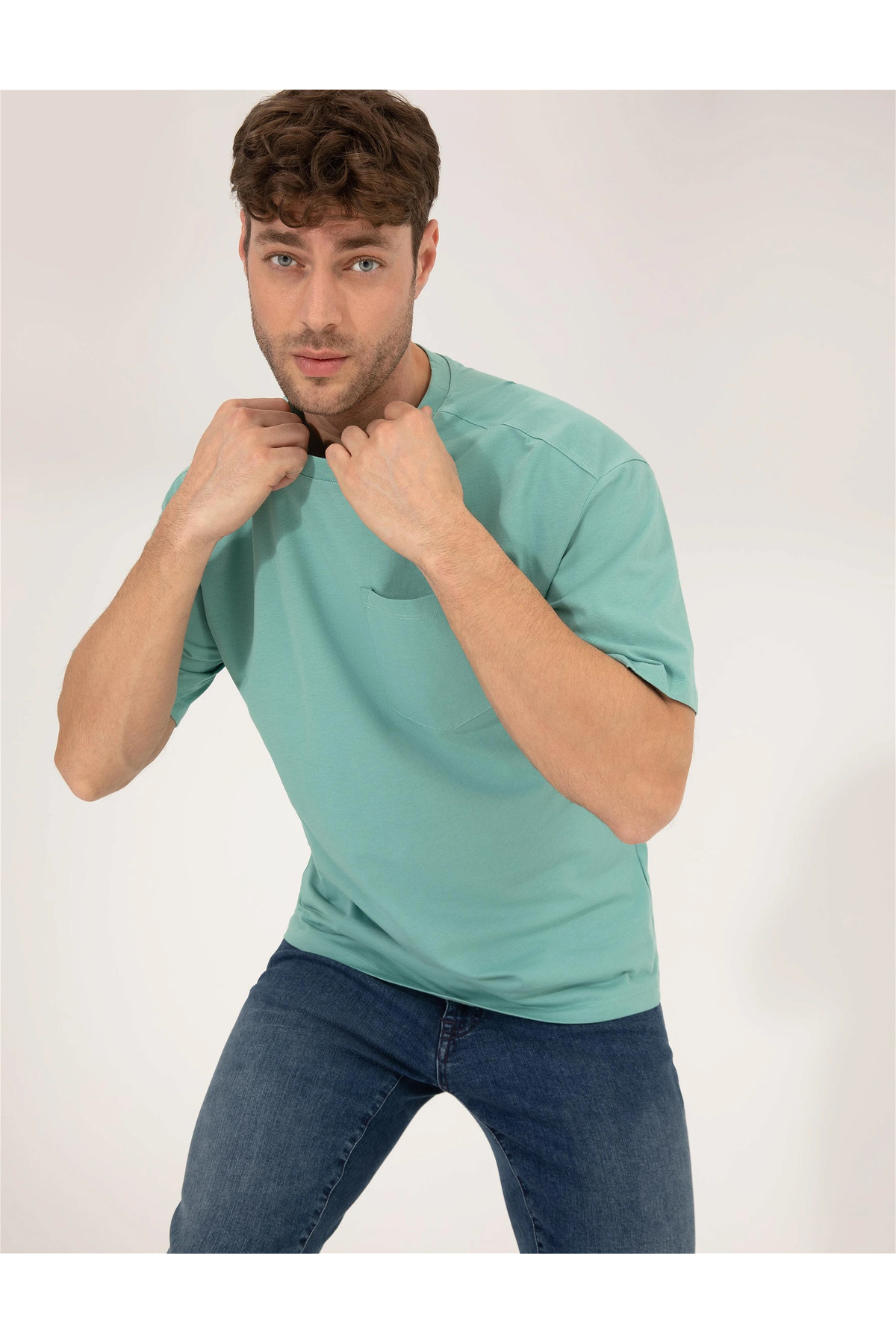 تیشرت مردانه سبز پیرکاردین | G021SZ011.000.1650309. اورجینال - تصویر 5