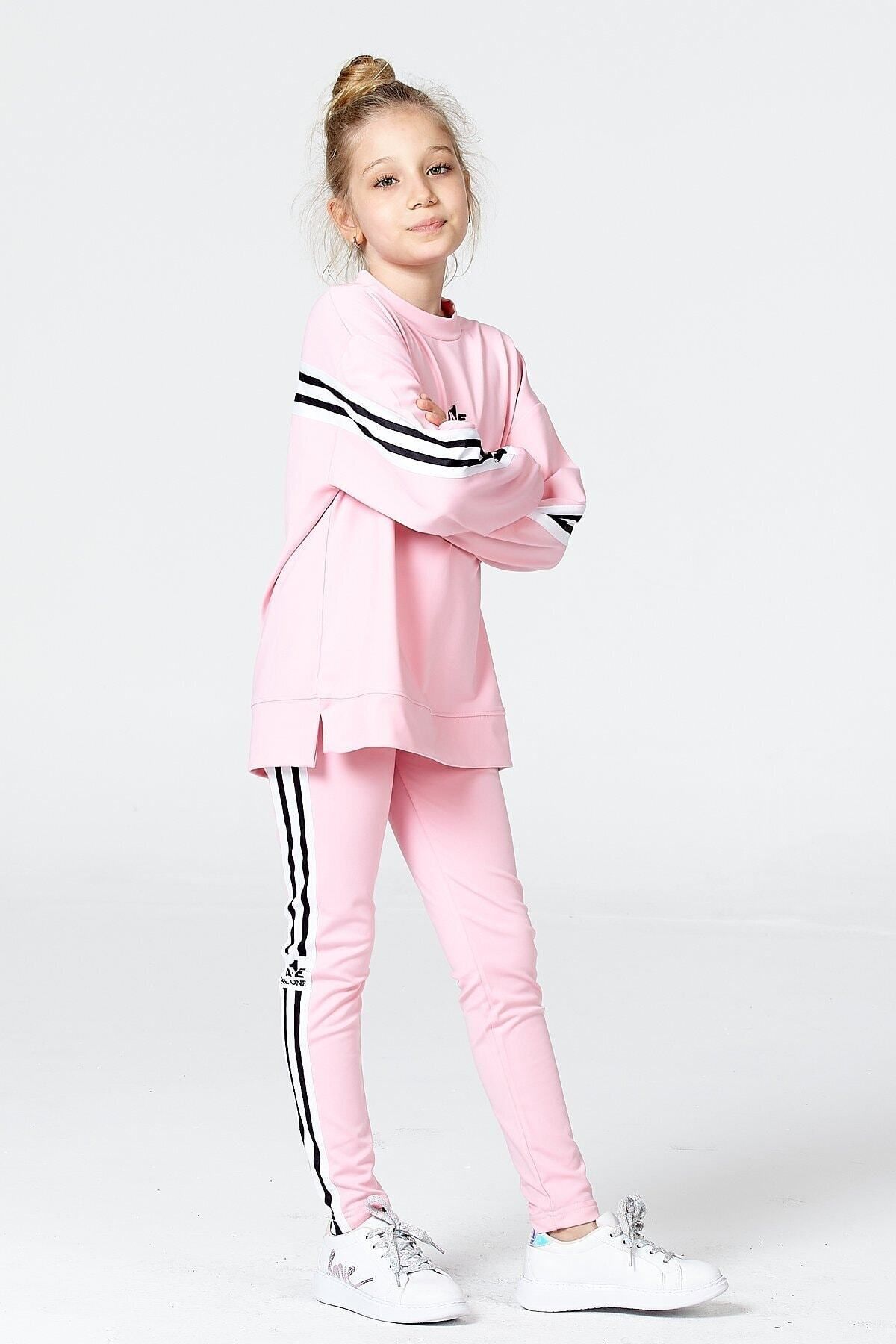 Girly sweatsuits 2025