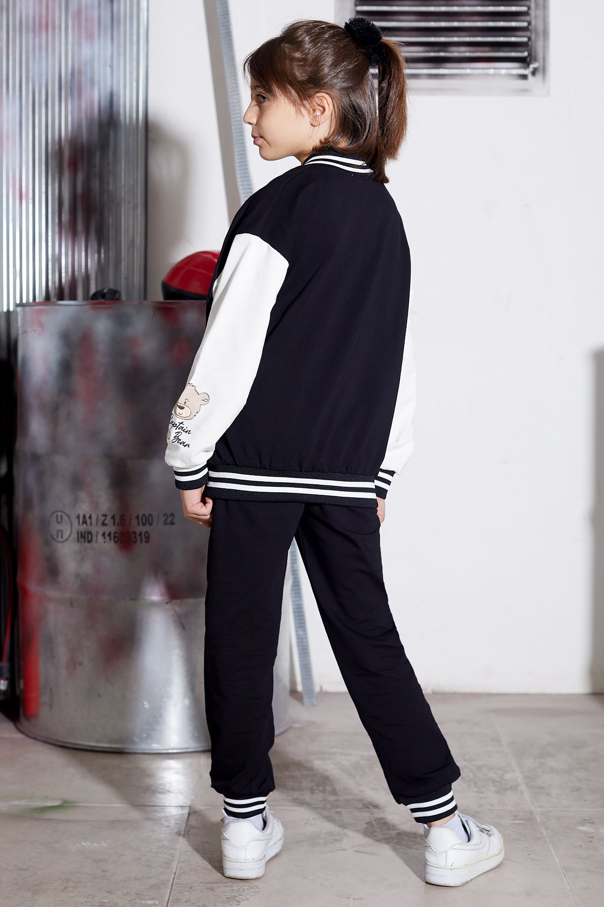Black track suit for girls top