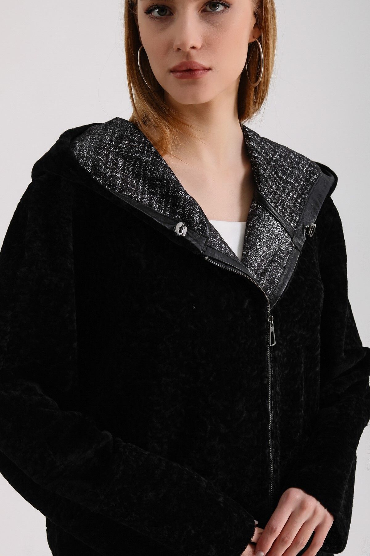 Leather Club-Black Leather Garnished Astrakhan Fur Coat 6
