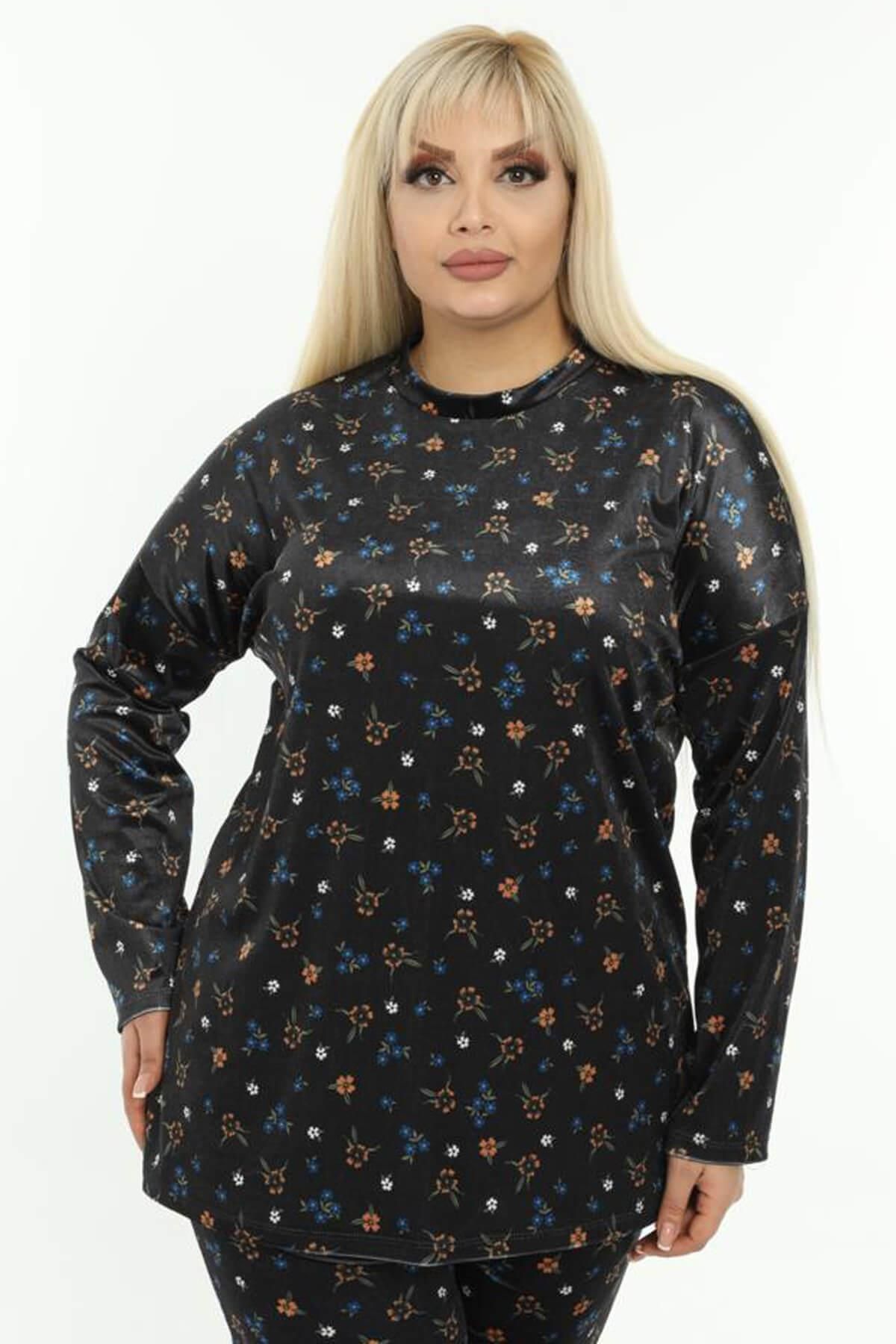 Plus size store floral tracksuit