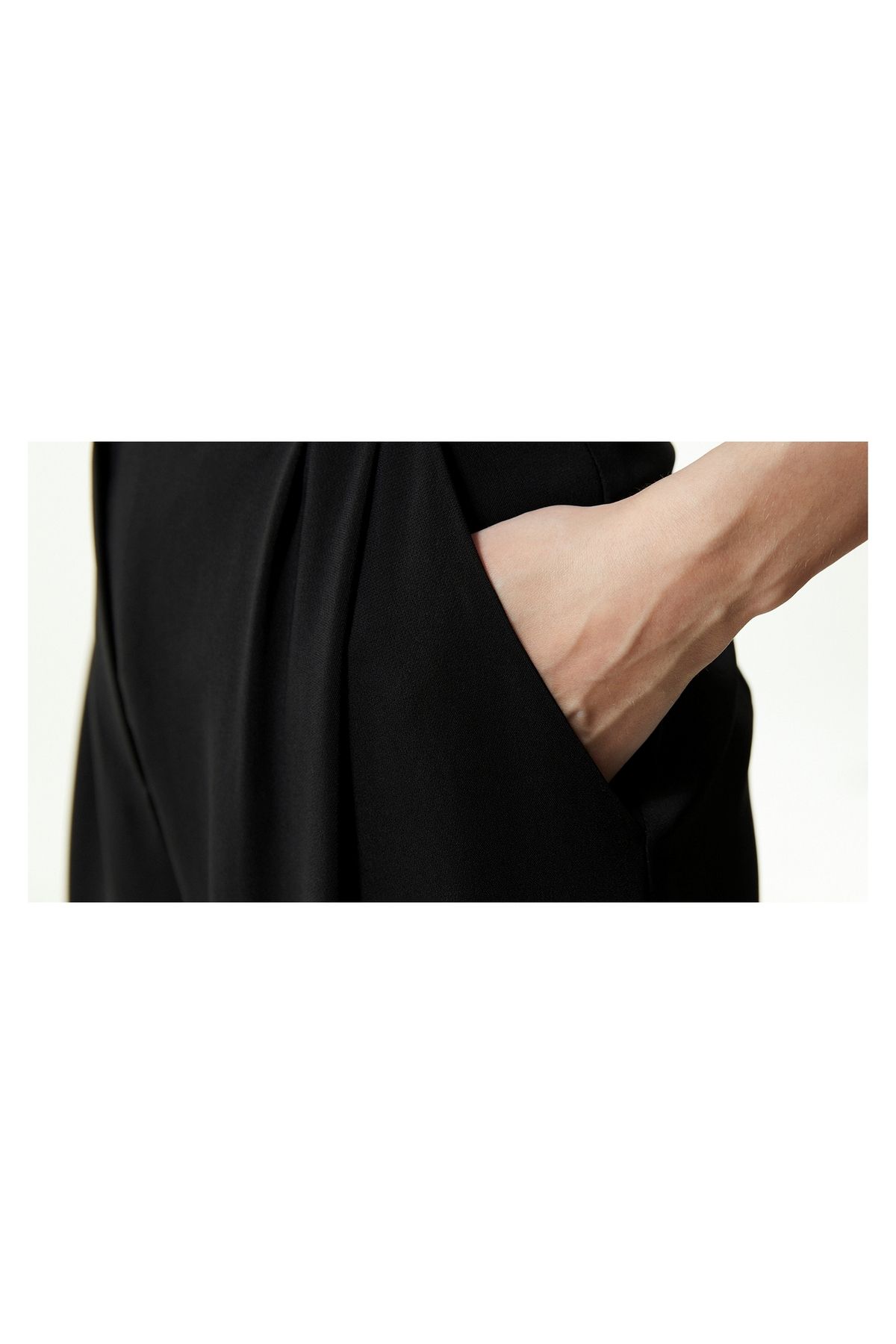 Machka-Pantaloni din satin Duchess Garnited Tigarette Fit 5
