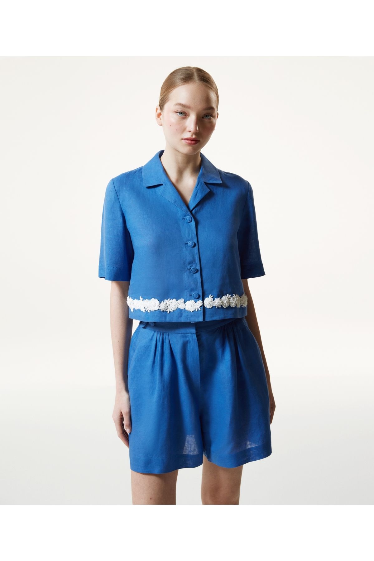 Machka-Elastic Waist Linen Shorts 3