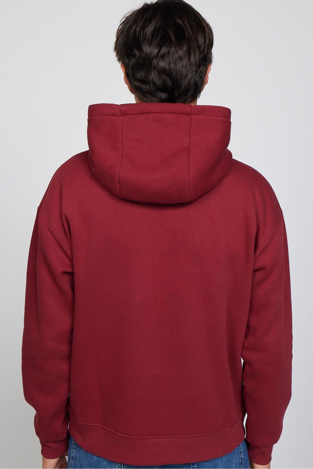 Dark red sweatshirt hotsell