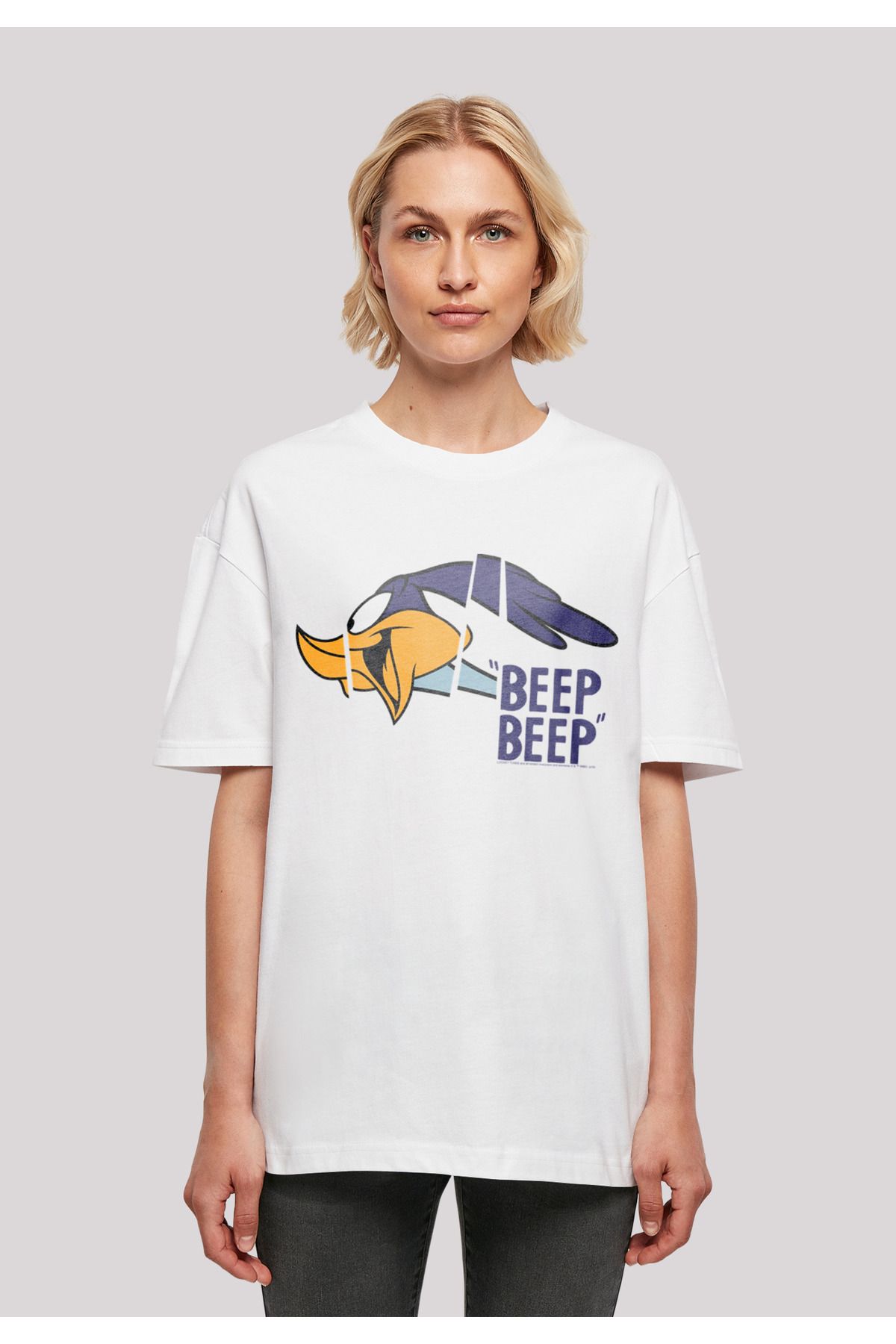 F4NT4STIC Damen Looney Tunes Roadrunner Beep Beep mit übergroßem Boyfriend-T -Shirt für Damen - Trendyol