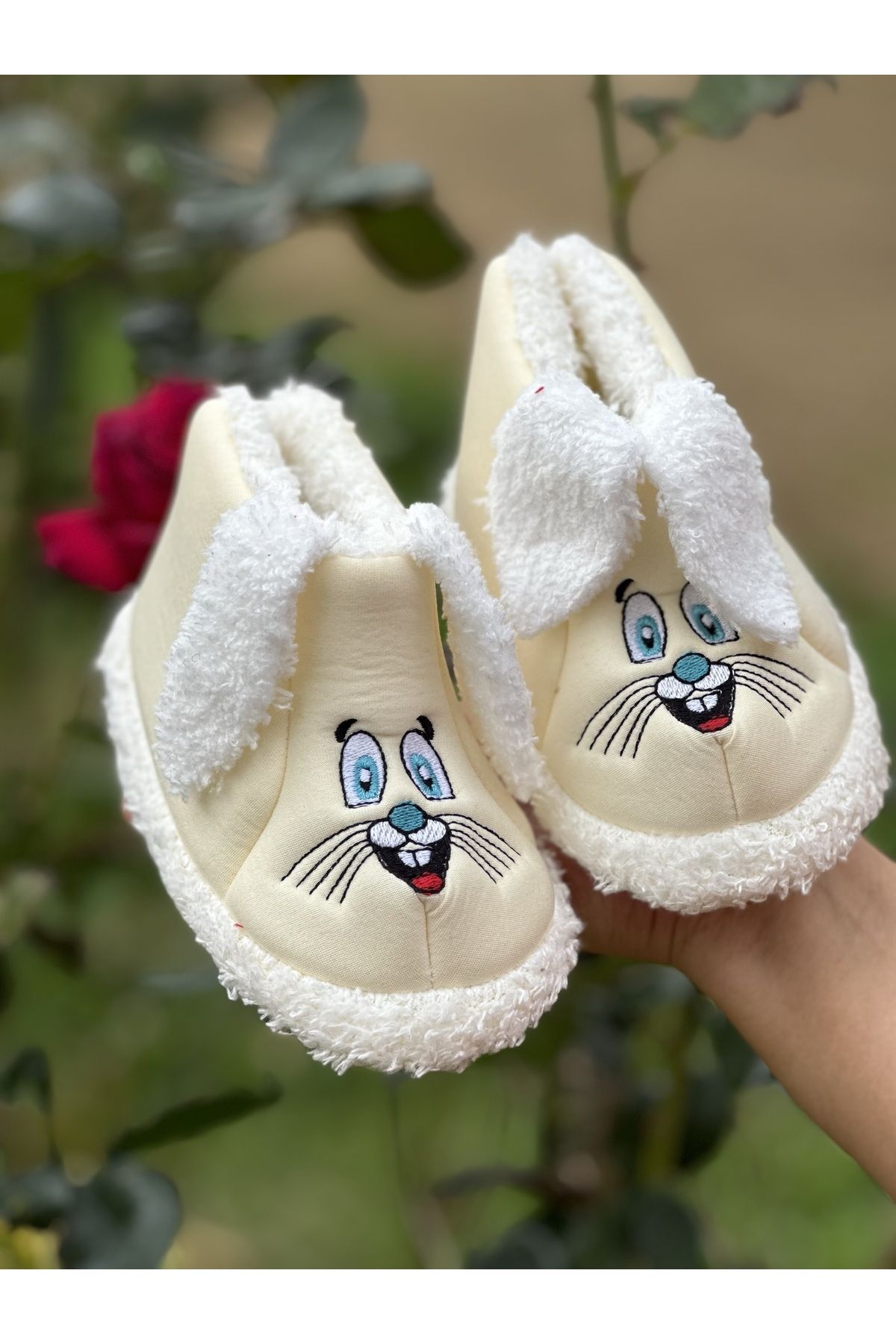 Sylvester the cat discount slippers