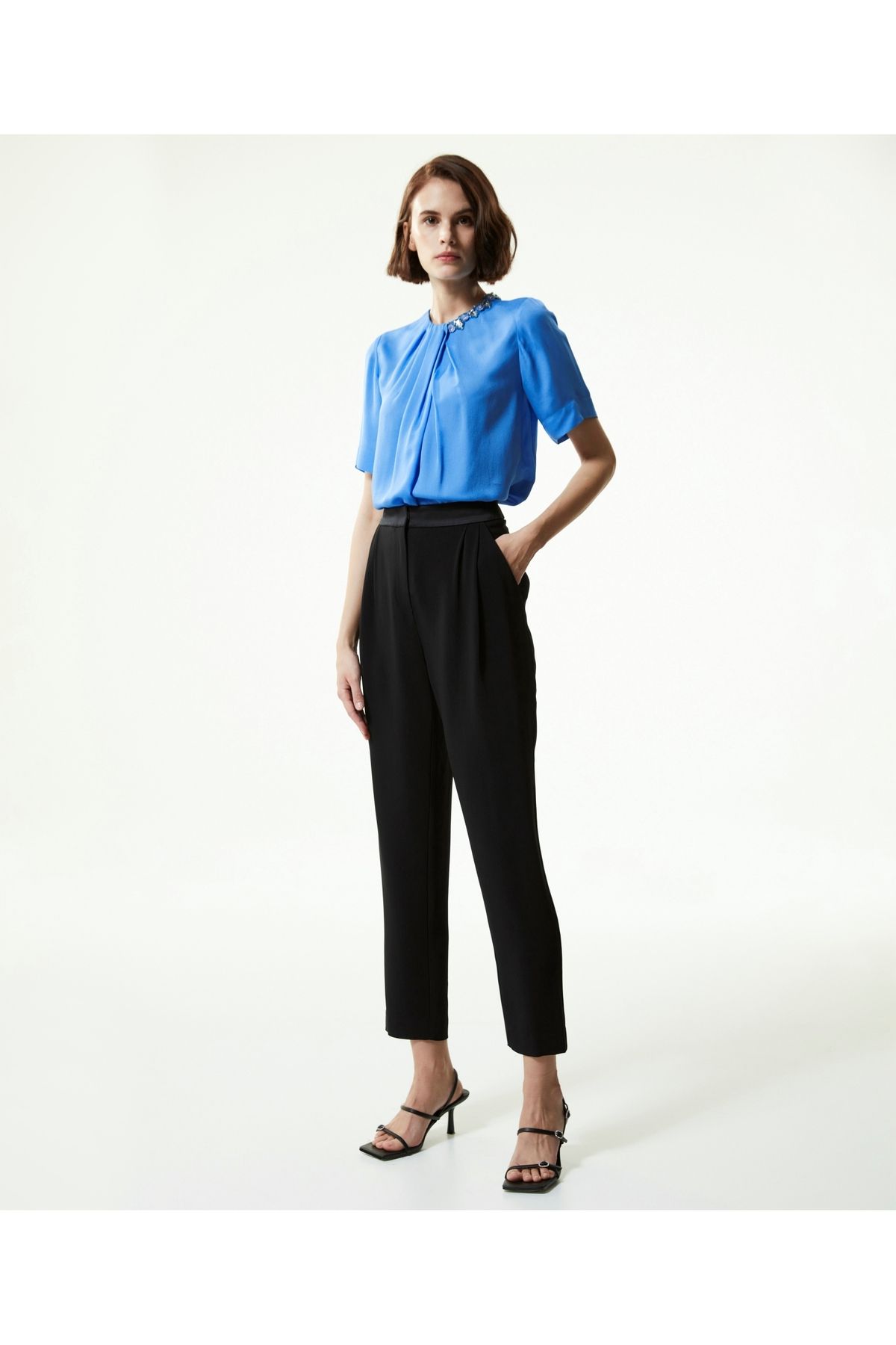 Machka-Pantaloni din satin Duchess Garnited Tigarette Fit 4