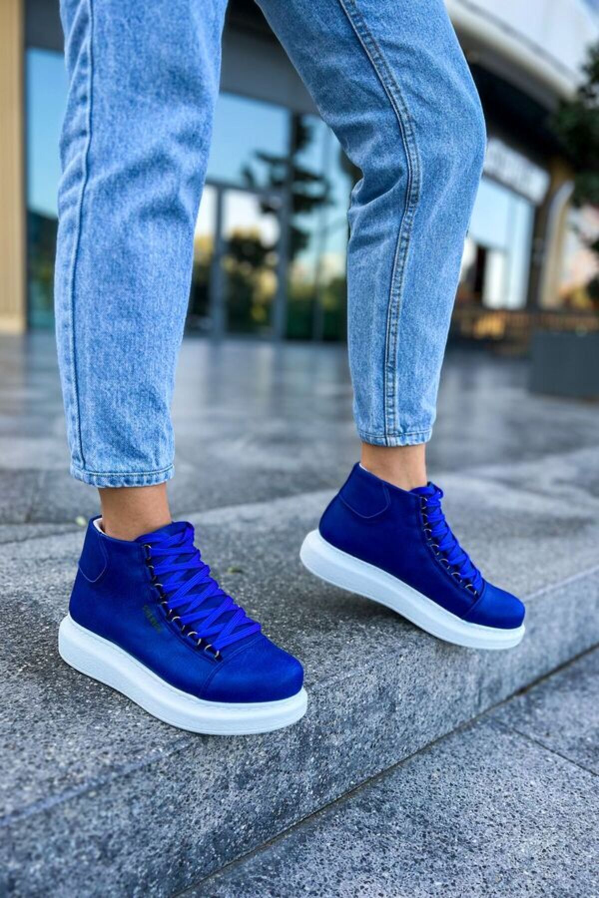 Royal blue hot sale flat boots