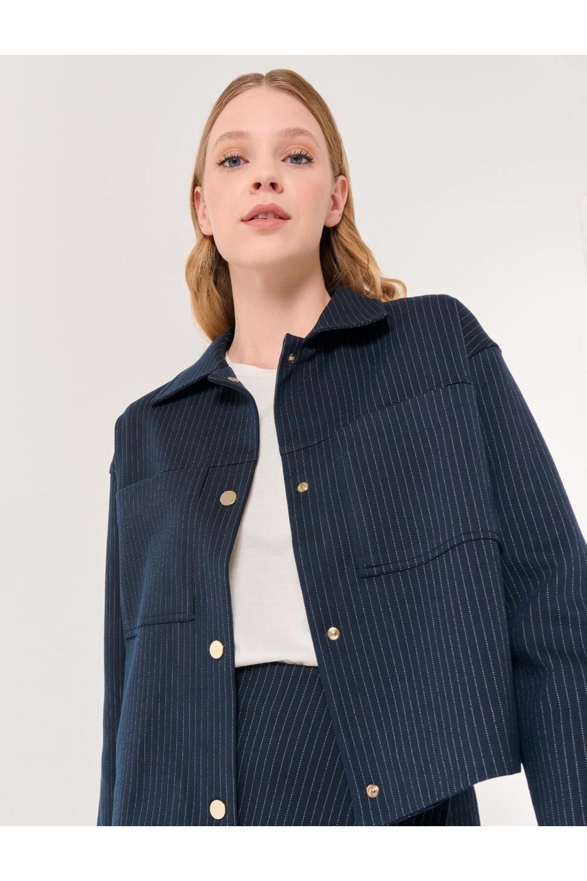 Navy blue discount short jacket