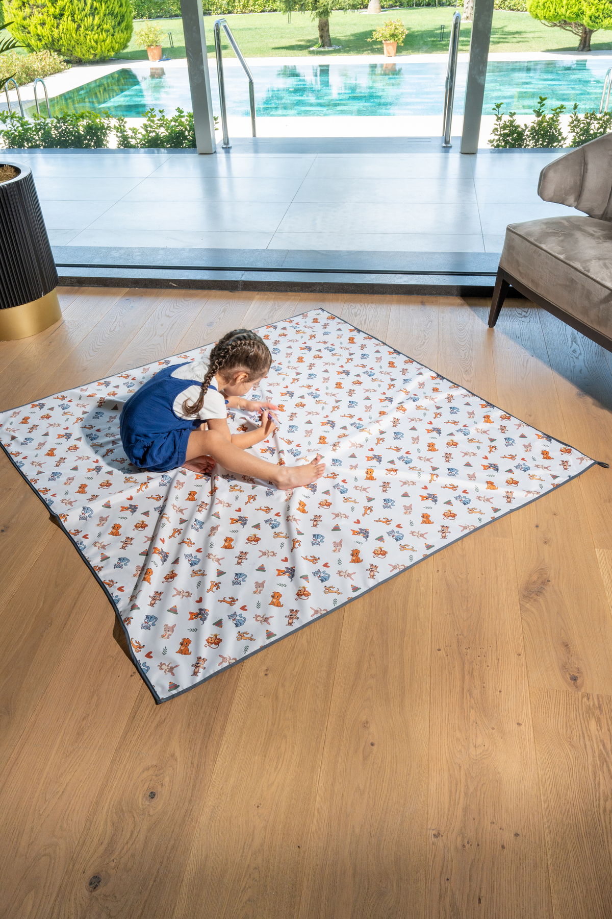 Glarus Mama Sandalyesi Alt Açma Minderi Örtüsü Kedi Köpek Hayvan Desenleri Anne Bebek Bakım 150x150