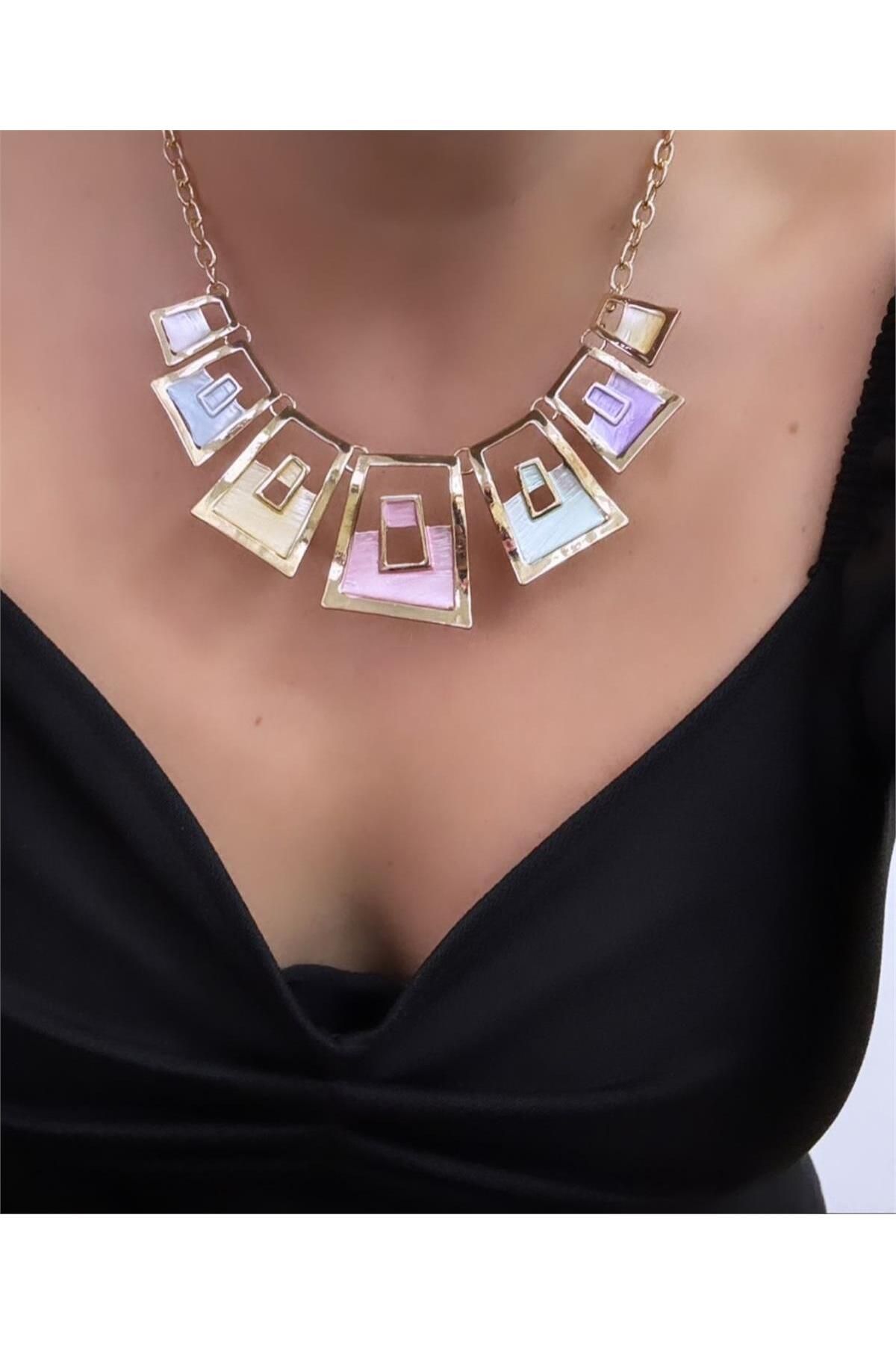 Square necklace best sale