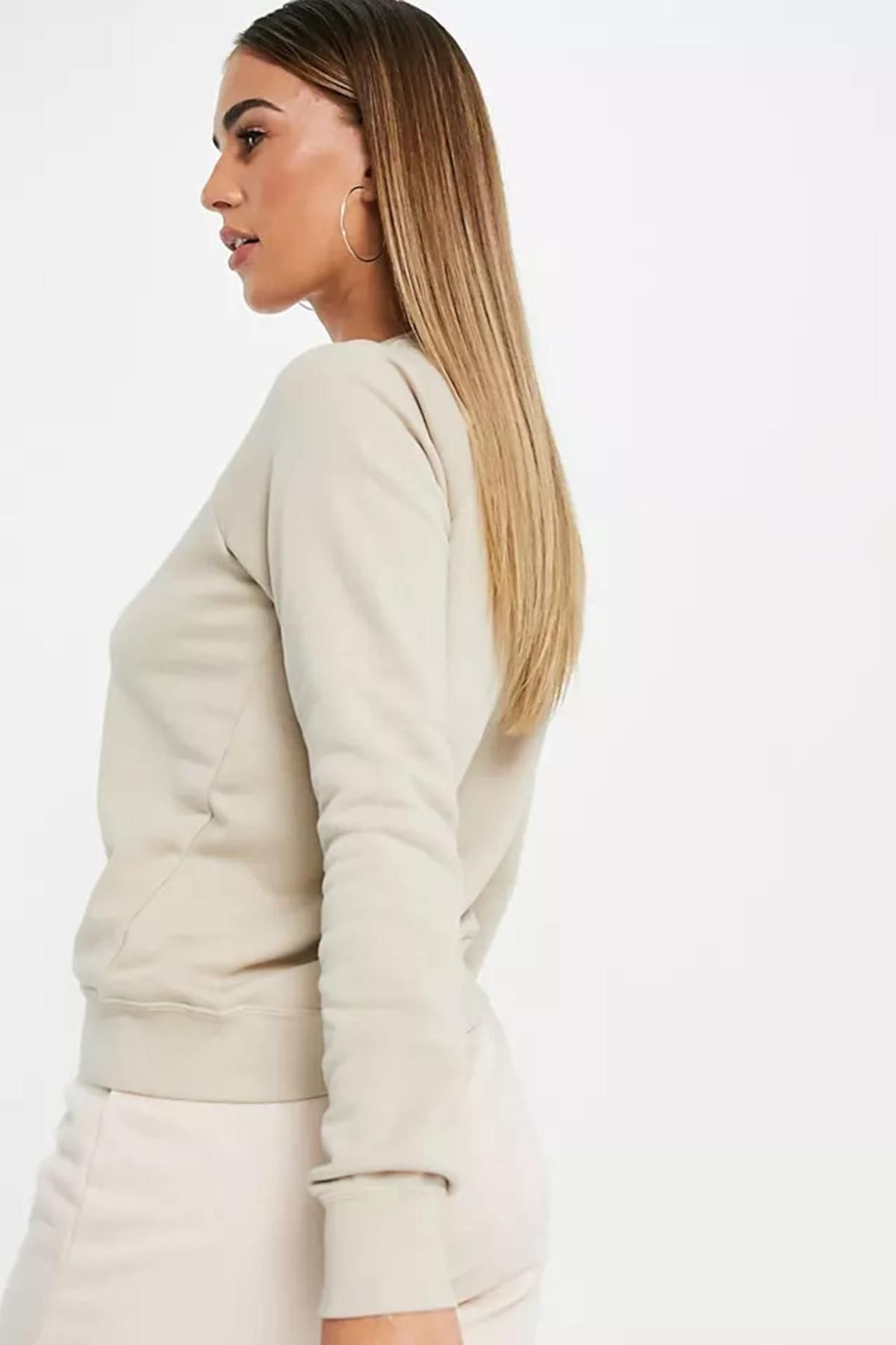Nike beige sales jumper womens