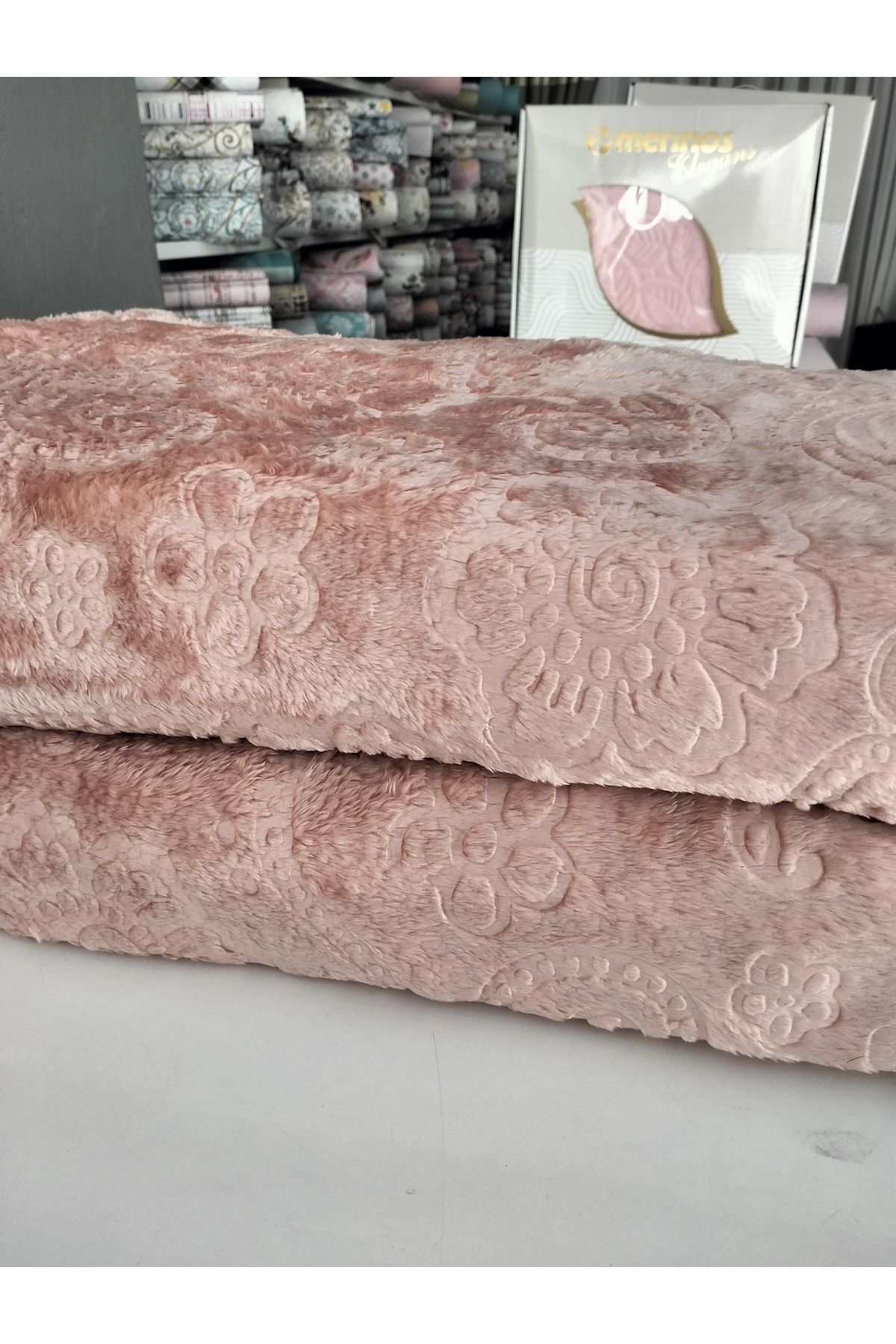 MERİNOS ELEGANS ÇİFT KİŞİLİK EMBOS VİZON BATTANİYE