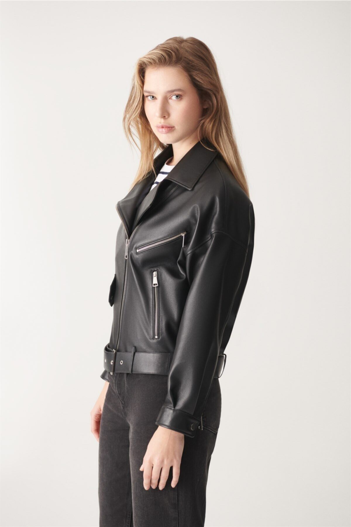 Black Noble Kadın Siyah Oversize Deri Ceket BY7218