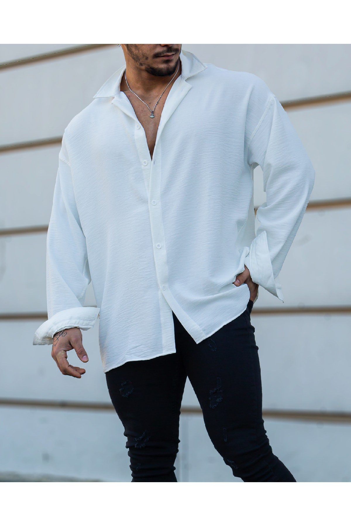 arter üstlenmek yetişkin  MOSST Erkek Beyaz Oversize Uzun Kol Gömlek Fiyatı, Yorumları - TRENDYOL