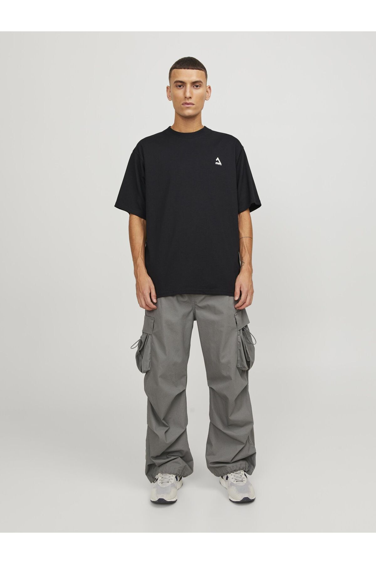 تیشرت مردانه مشکی جک اند جونز | 12253435 اورجینال - تصویر 5