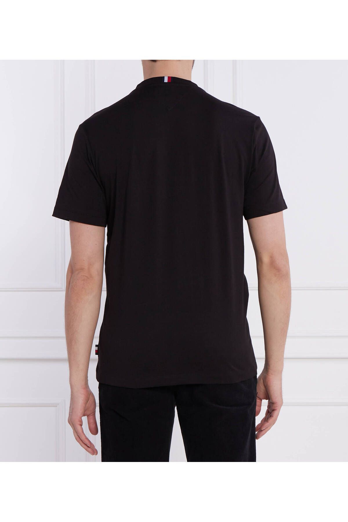 تی شرت مشکی مردانه آرم برند آقایان آستین کوتاه MW0MW33688 BDS Tommy Hilfiger