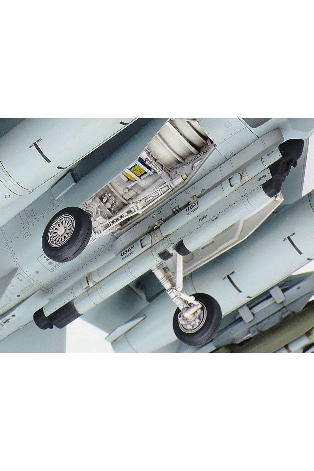 TAMIYA-1/48 F-16C Block 25/32 Fighting Falcon Plastic Aircraft Model Kit, Disassembled Hobby Set 5