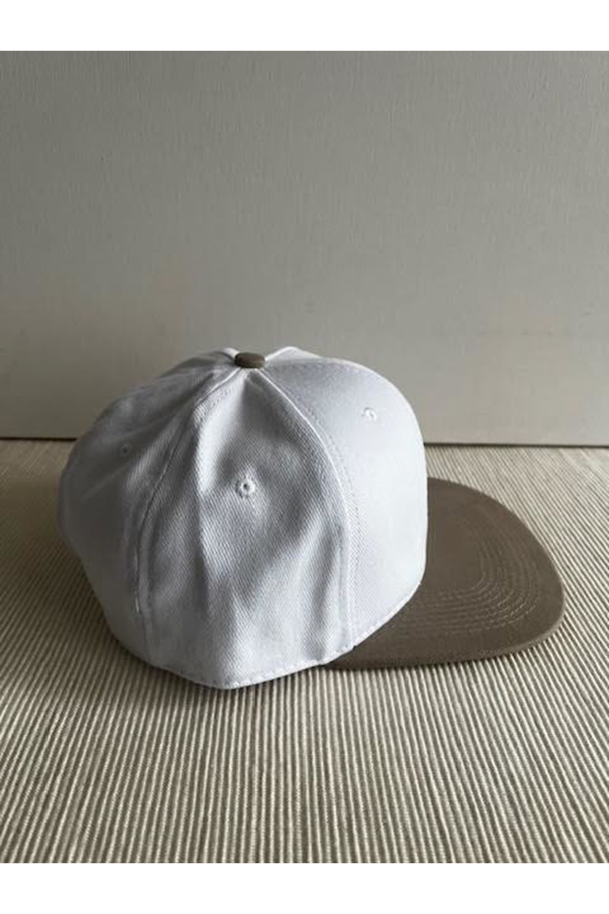 CosmoOutlet-Two-Color Basic Adjustable Beige-White Hip Hop Cap With Back 4