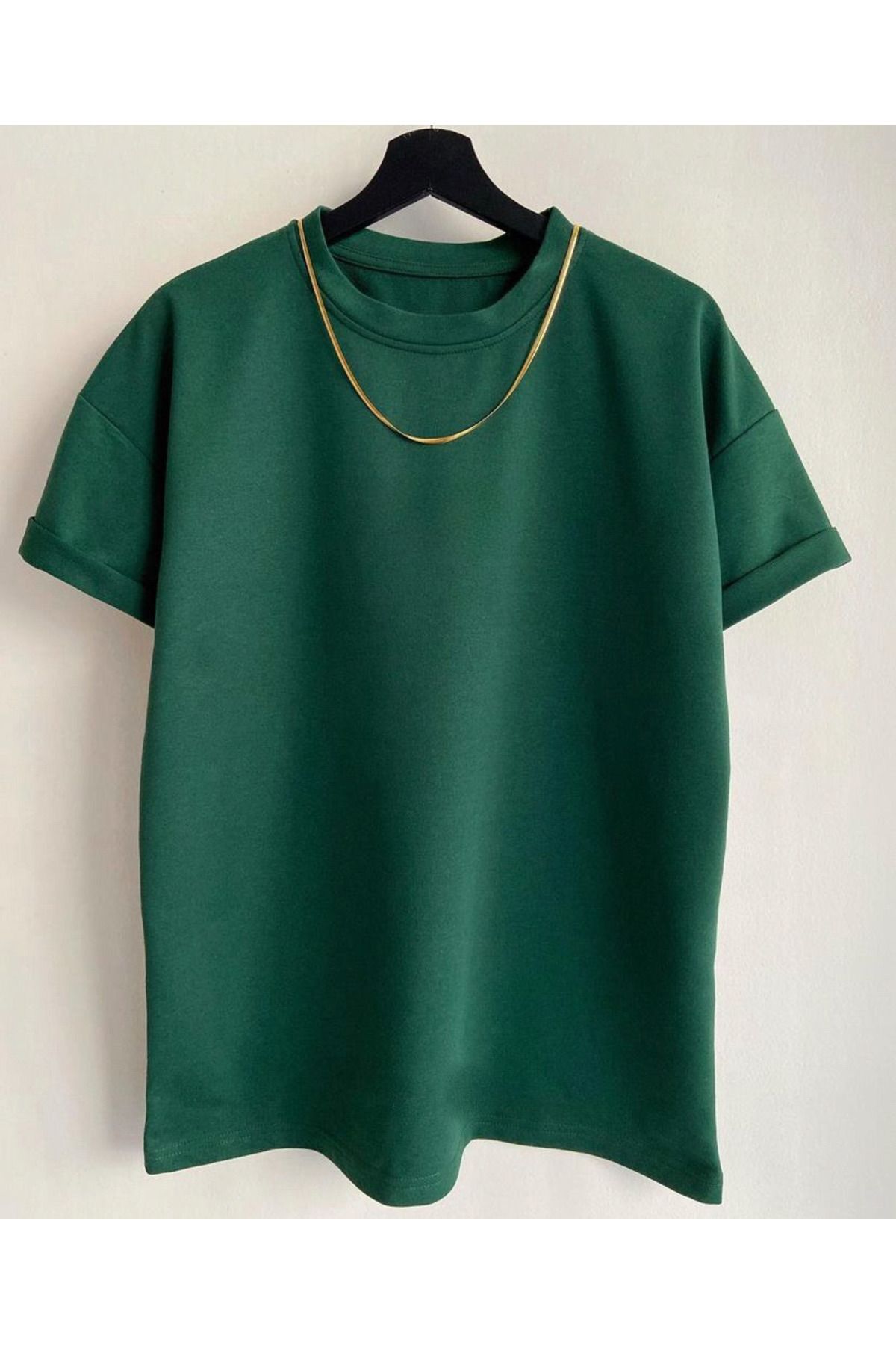 Dark green t sales shirt